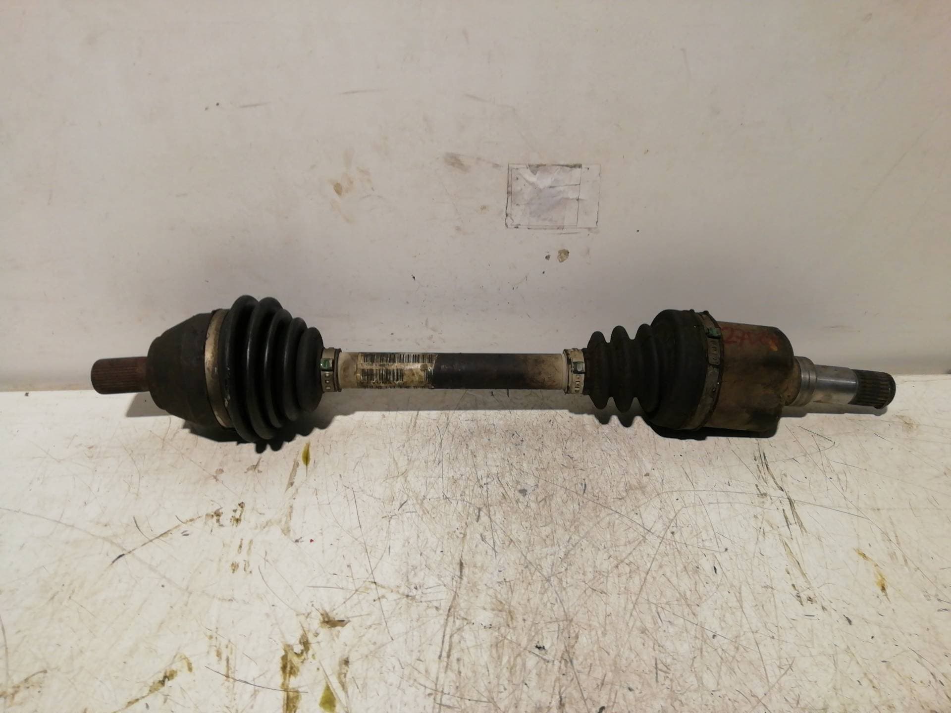 Transmision delantera izquierda FORD FOCUS BERLINA (CAK)