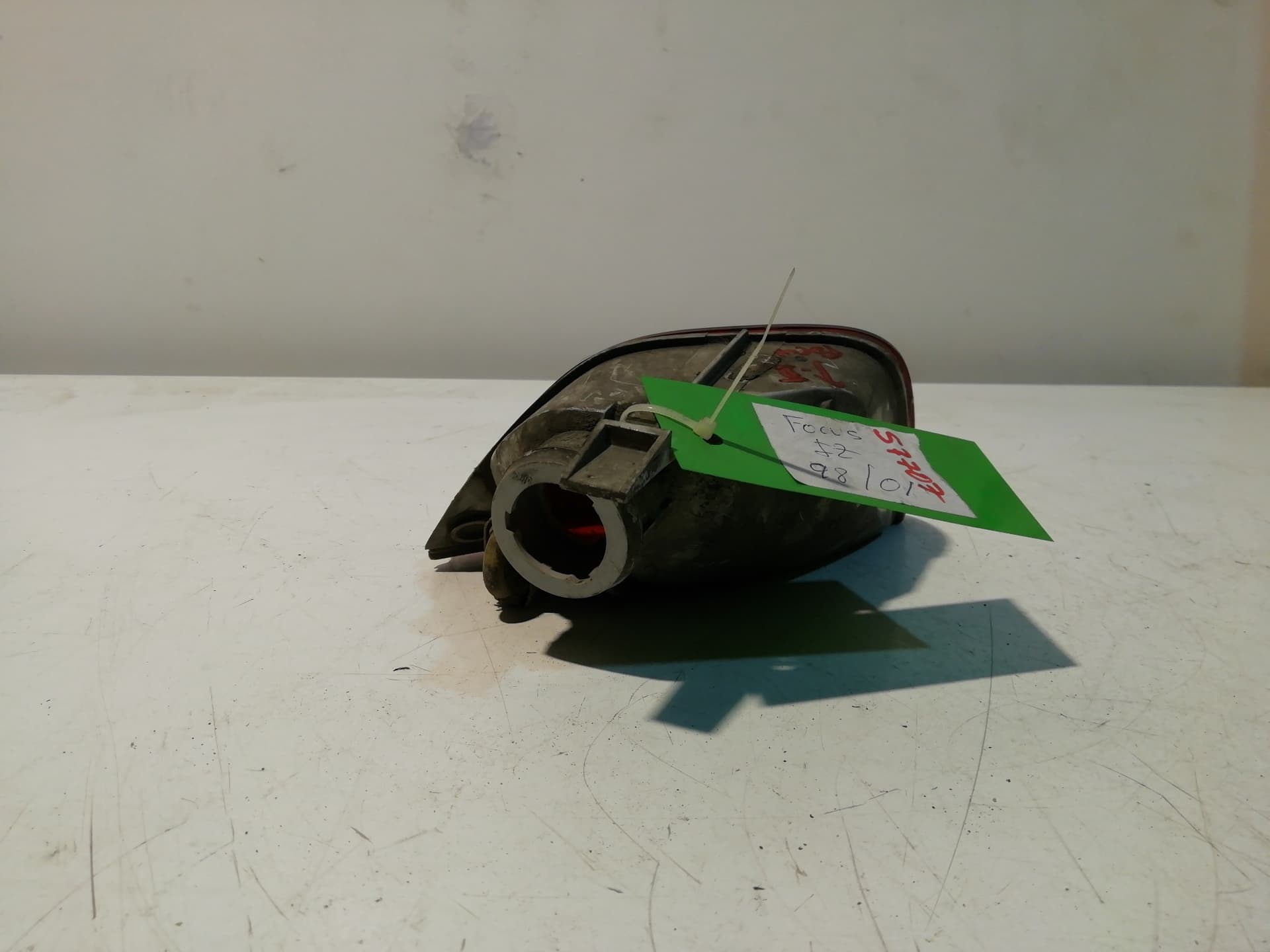 Faro antiniebla derecho FORD FOCUS BERLINA (CAK) 2