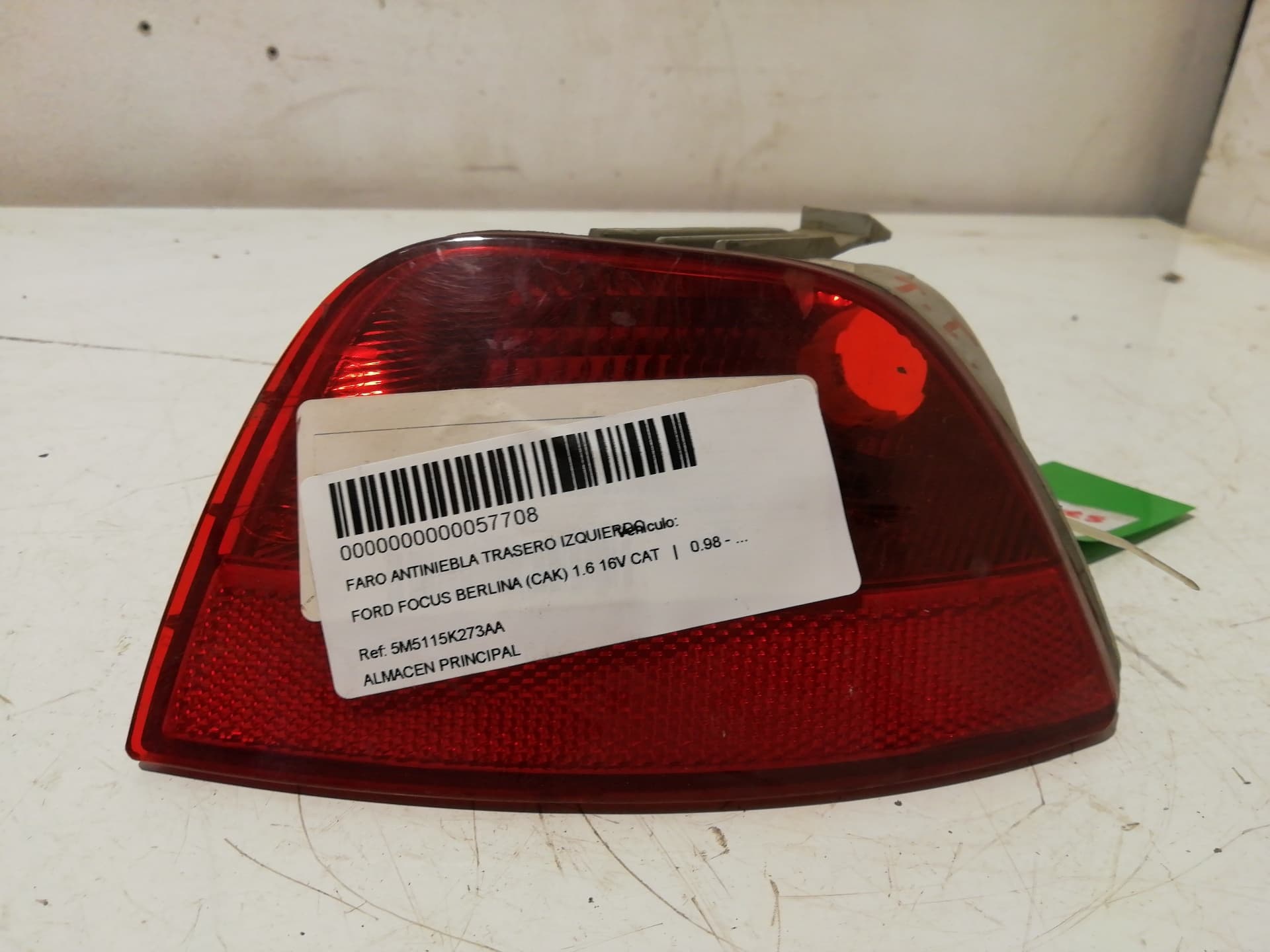 Faro antiniebla trasero izquierdo FORD FOCUS BERLINA (CAK)