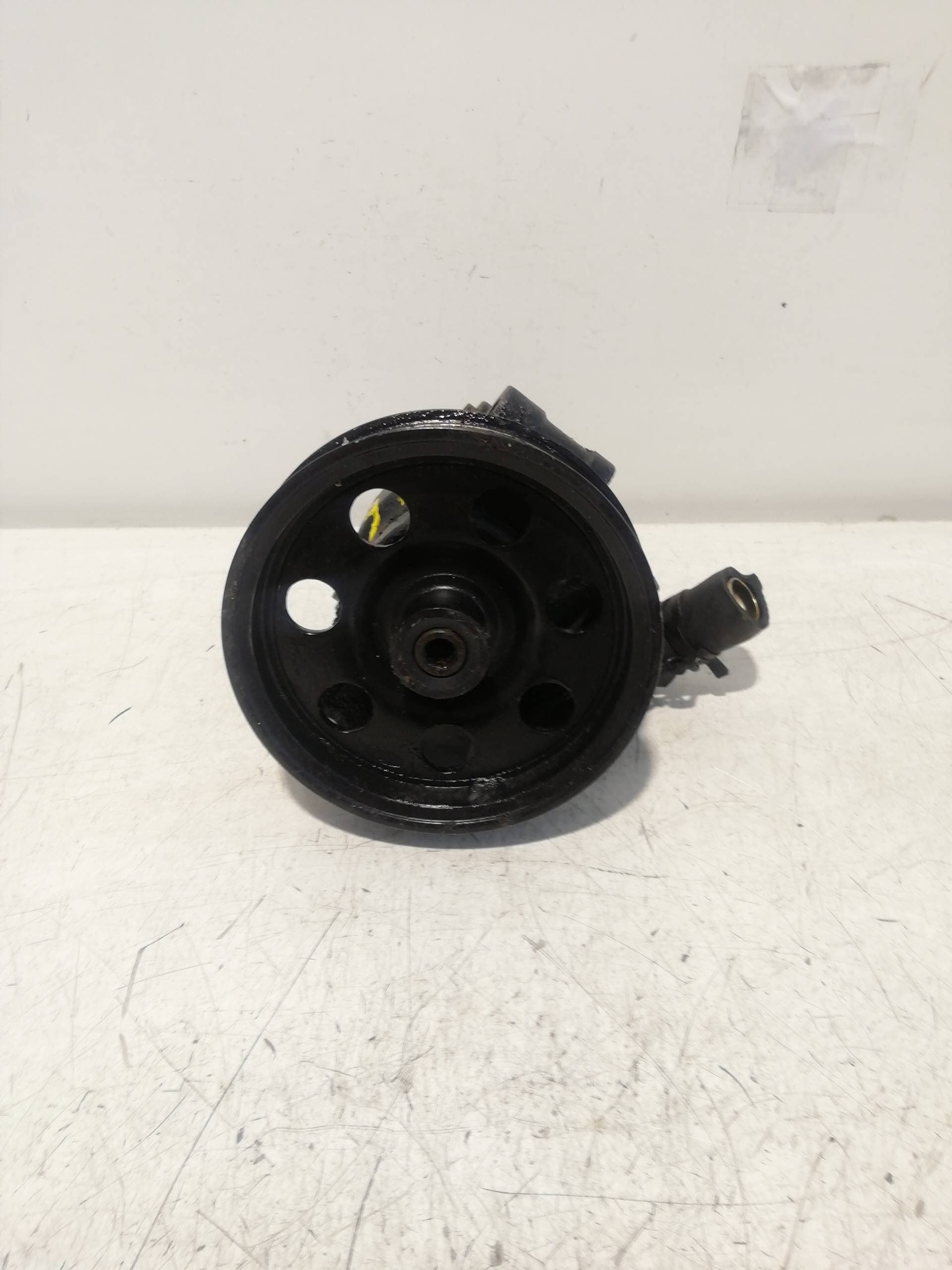 Bomba direccion FORD FOCUS BERLINA (CAK) 5