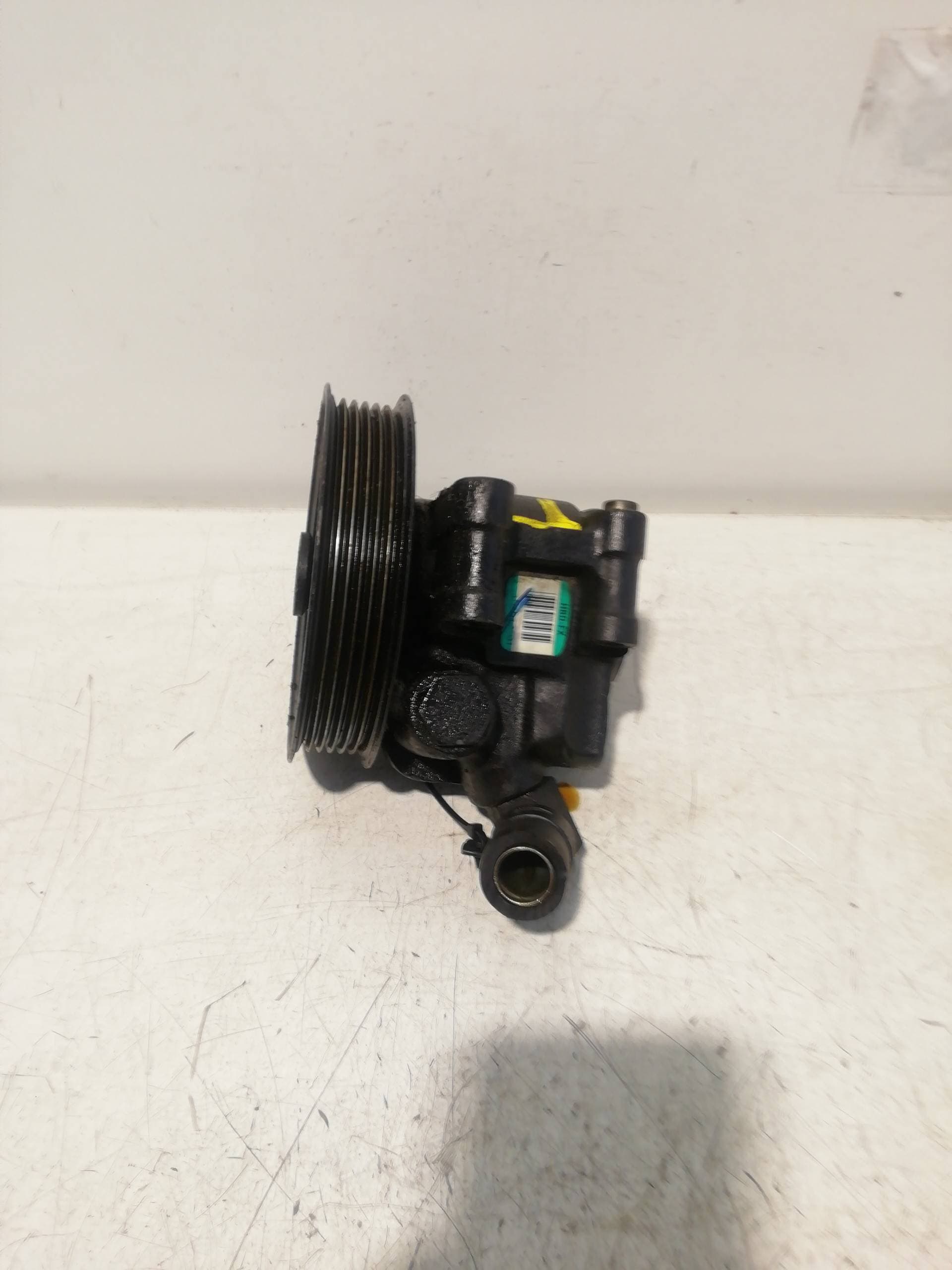Bomba direccion FORD FOCUS BERLINA (CAK) 4