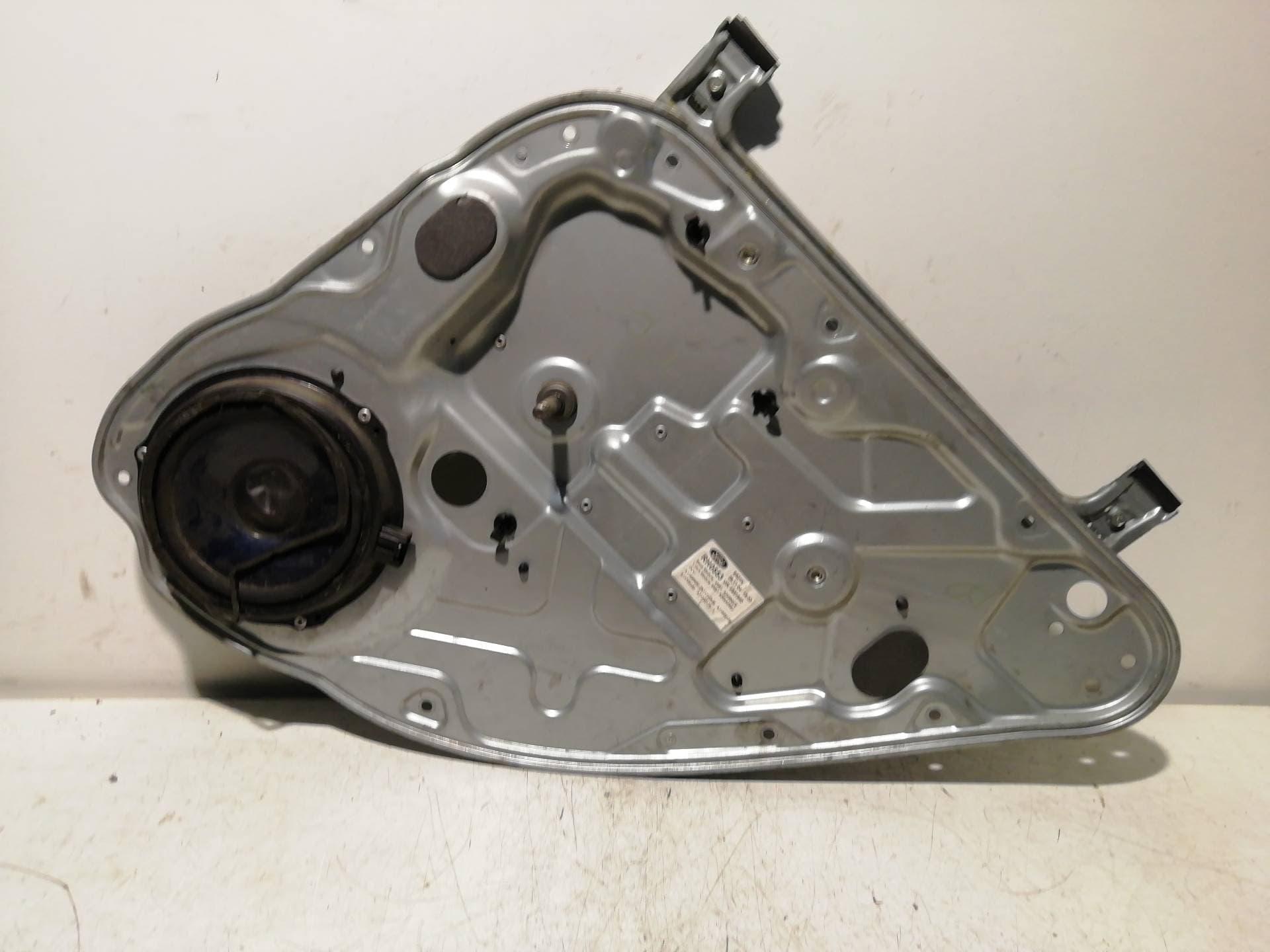 Elevalunas trasero derecho FORD FOCUS BERLINA (CAK)