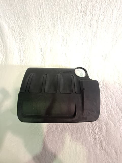 Tapa motor MINI CLUBMAN (R55) 2