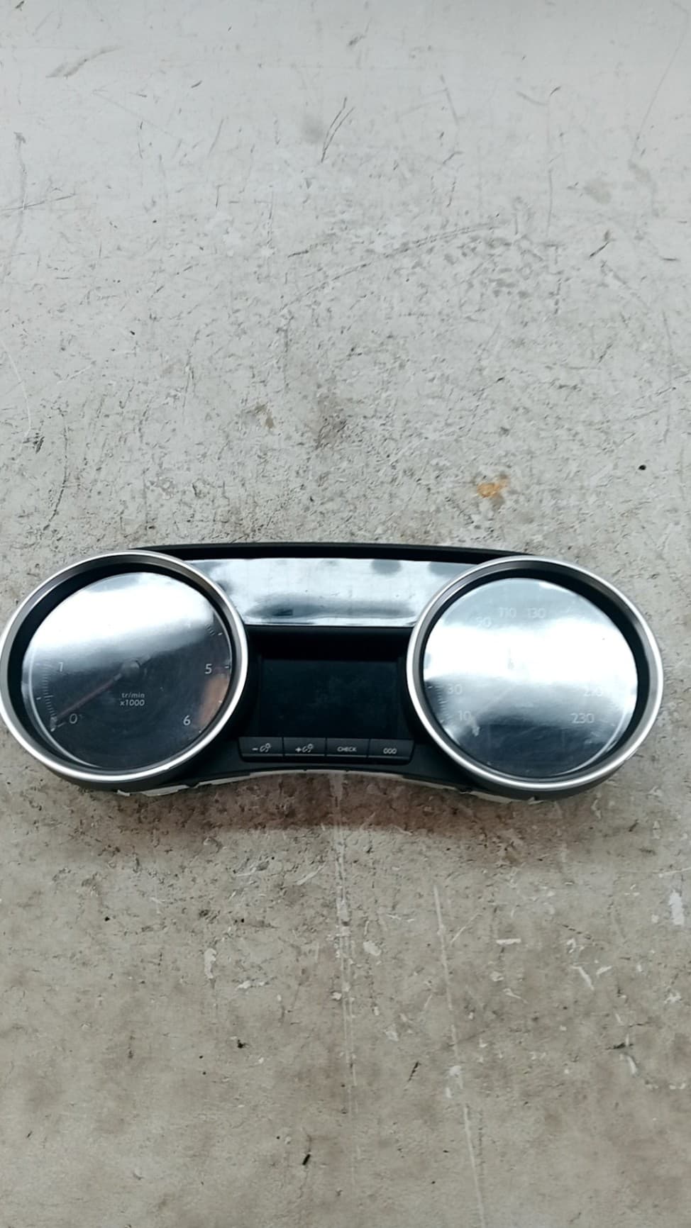 Cuadro instrumentos PEUGEOT 508 SW