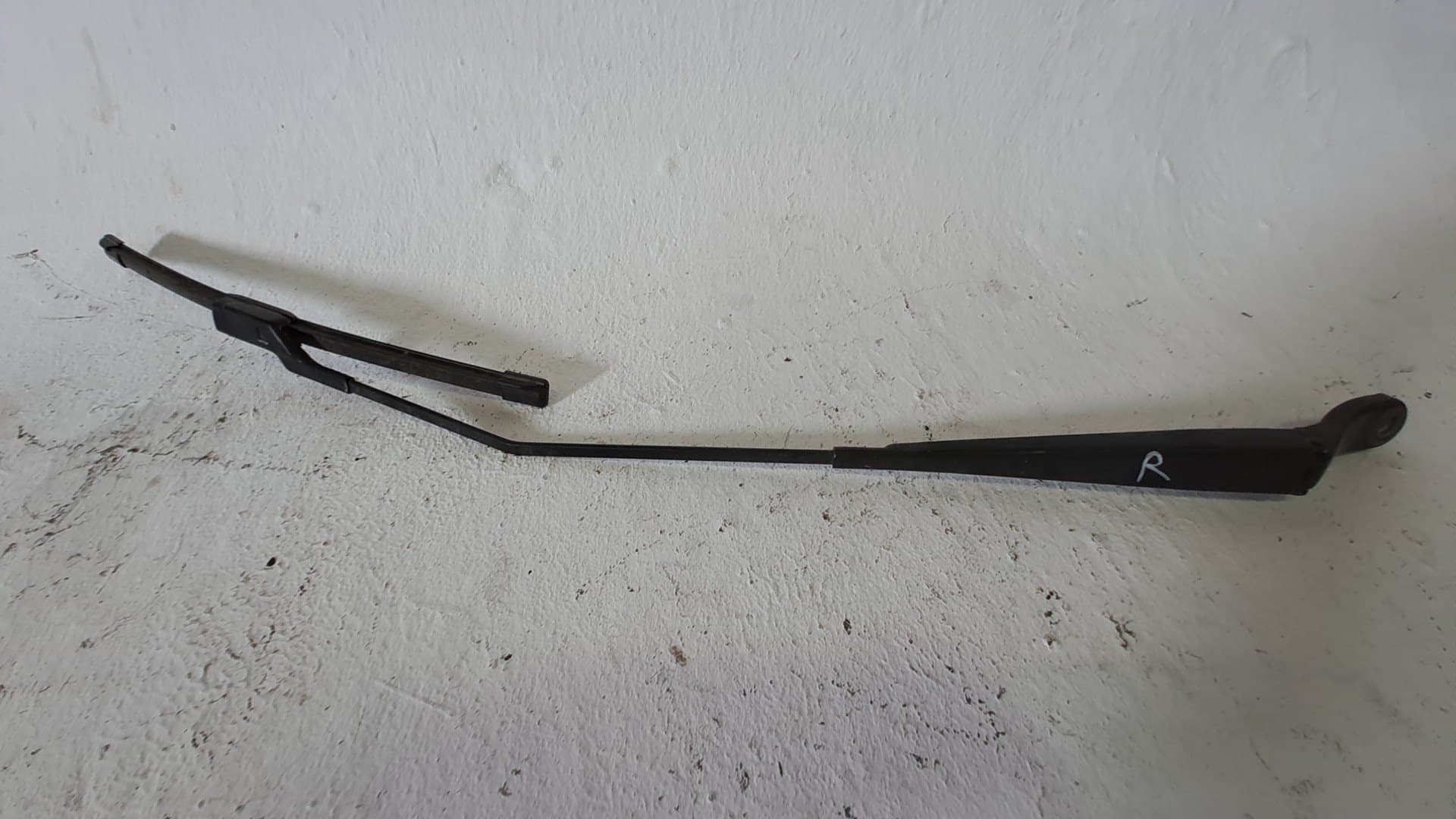 Brazo limpia delantero derecho RENAULT TWINGO