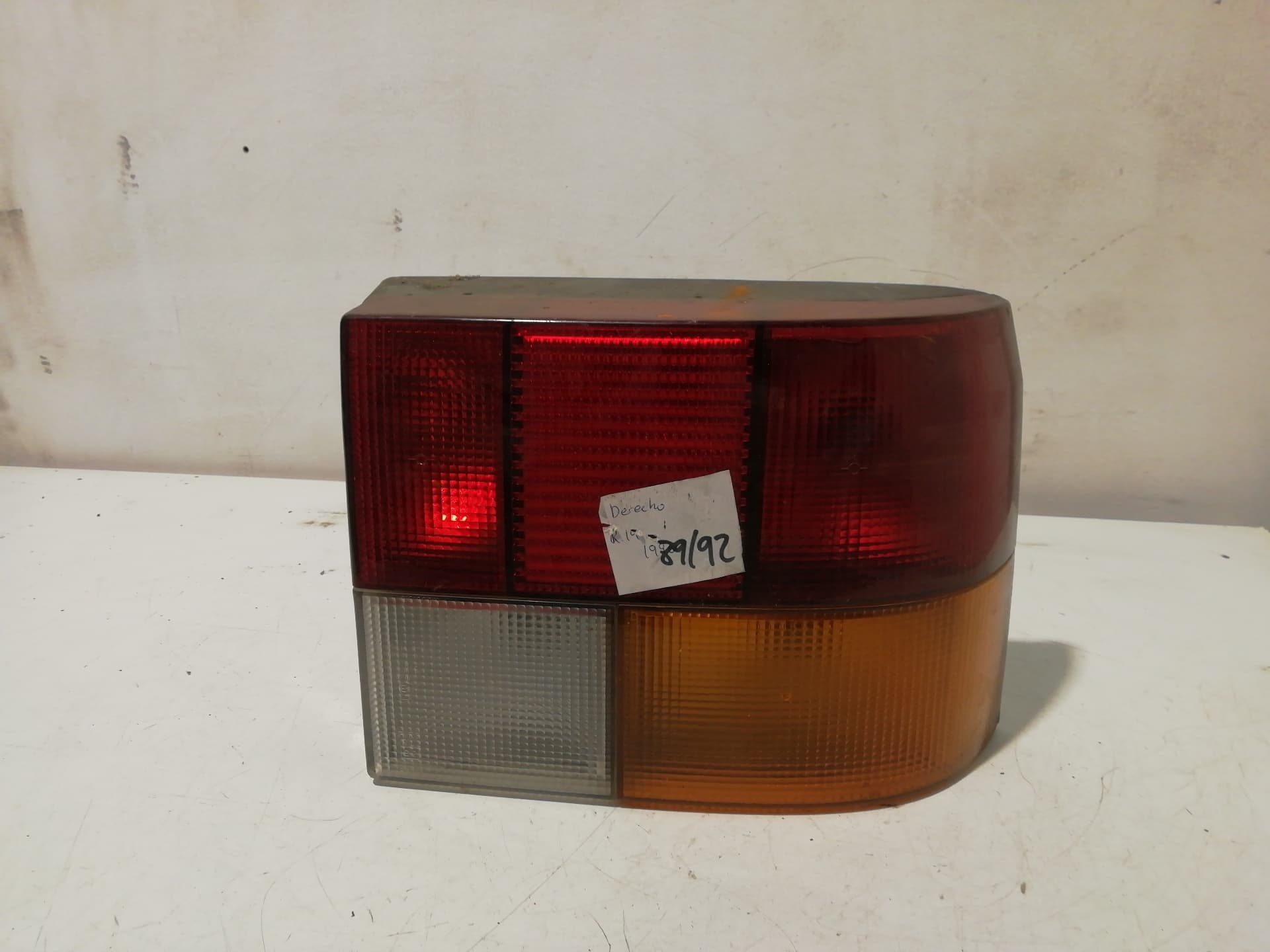 Piloto trasero derecho RENAULT 19 (B/C/L53)