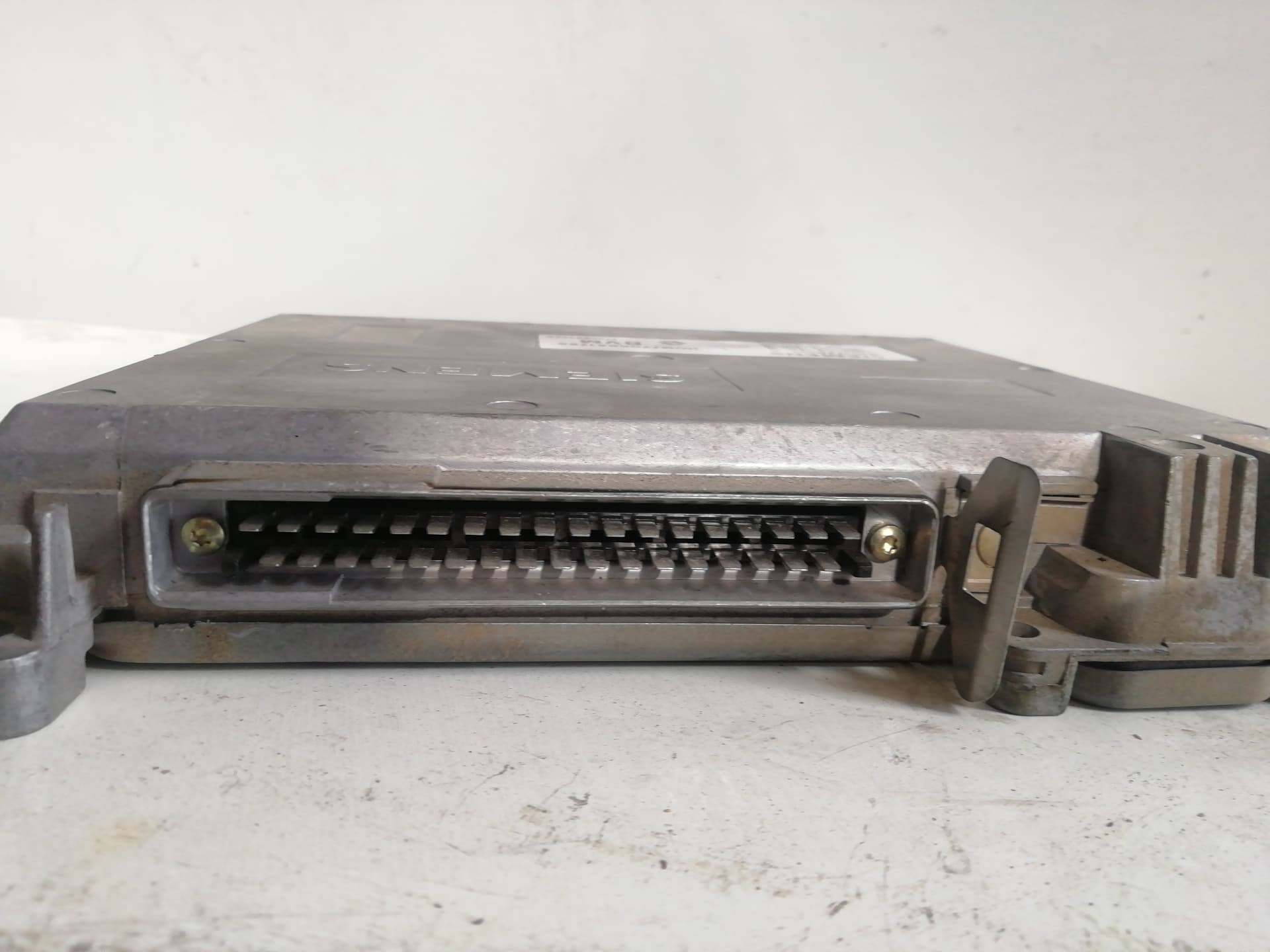 Centralita motor uce RENAULT 19 (B/C/L53) 2