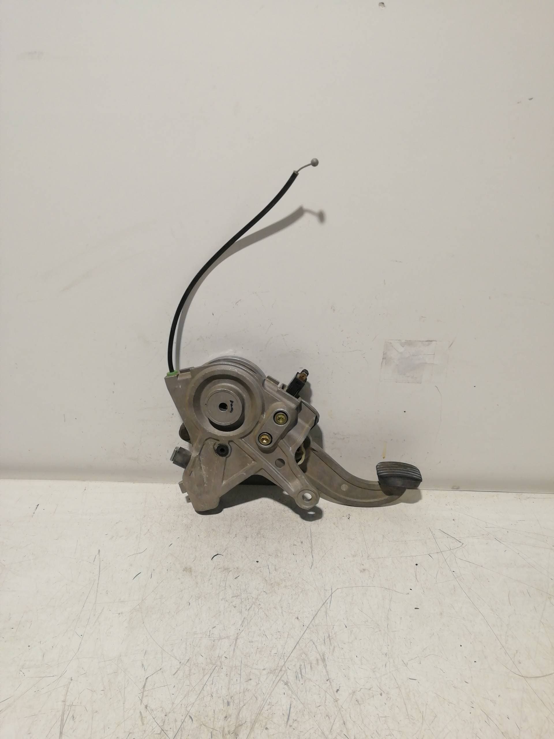Palanca freno de mano MERCEDES-BENZ CLASE E (W124) BERLINA 5
