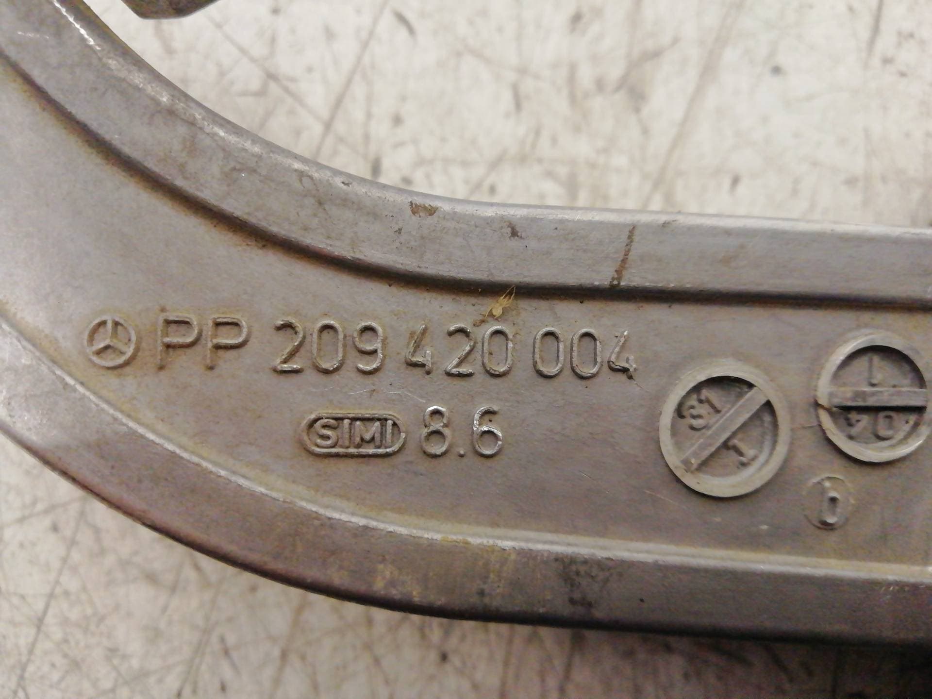 Palanca freno de mano MERCEDES-BENZ CLASE E (W124) BERLINA 2