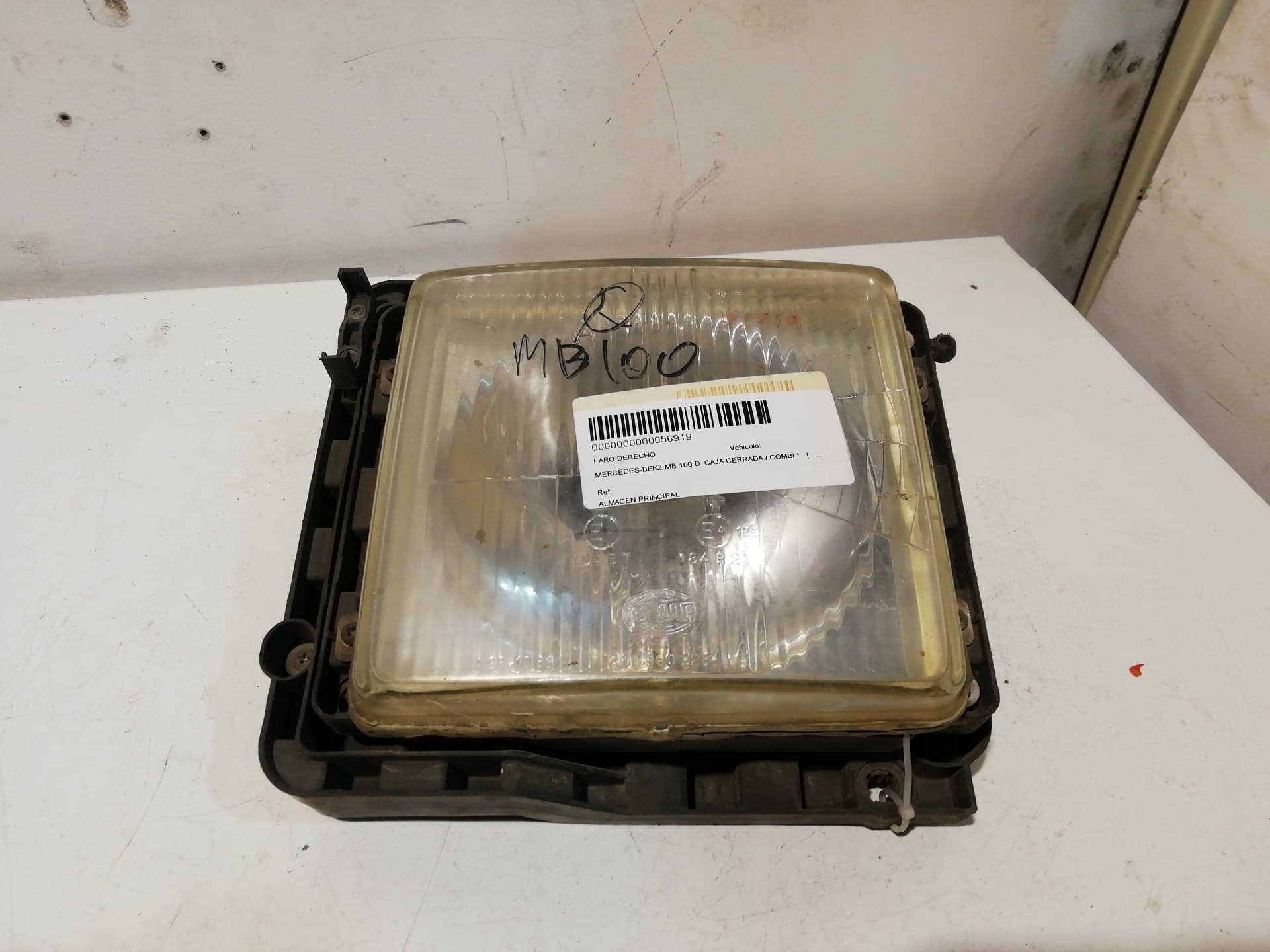 Faro derecho MERCEDES-BENZ CLASE E (W124) BERLINA