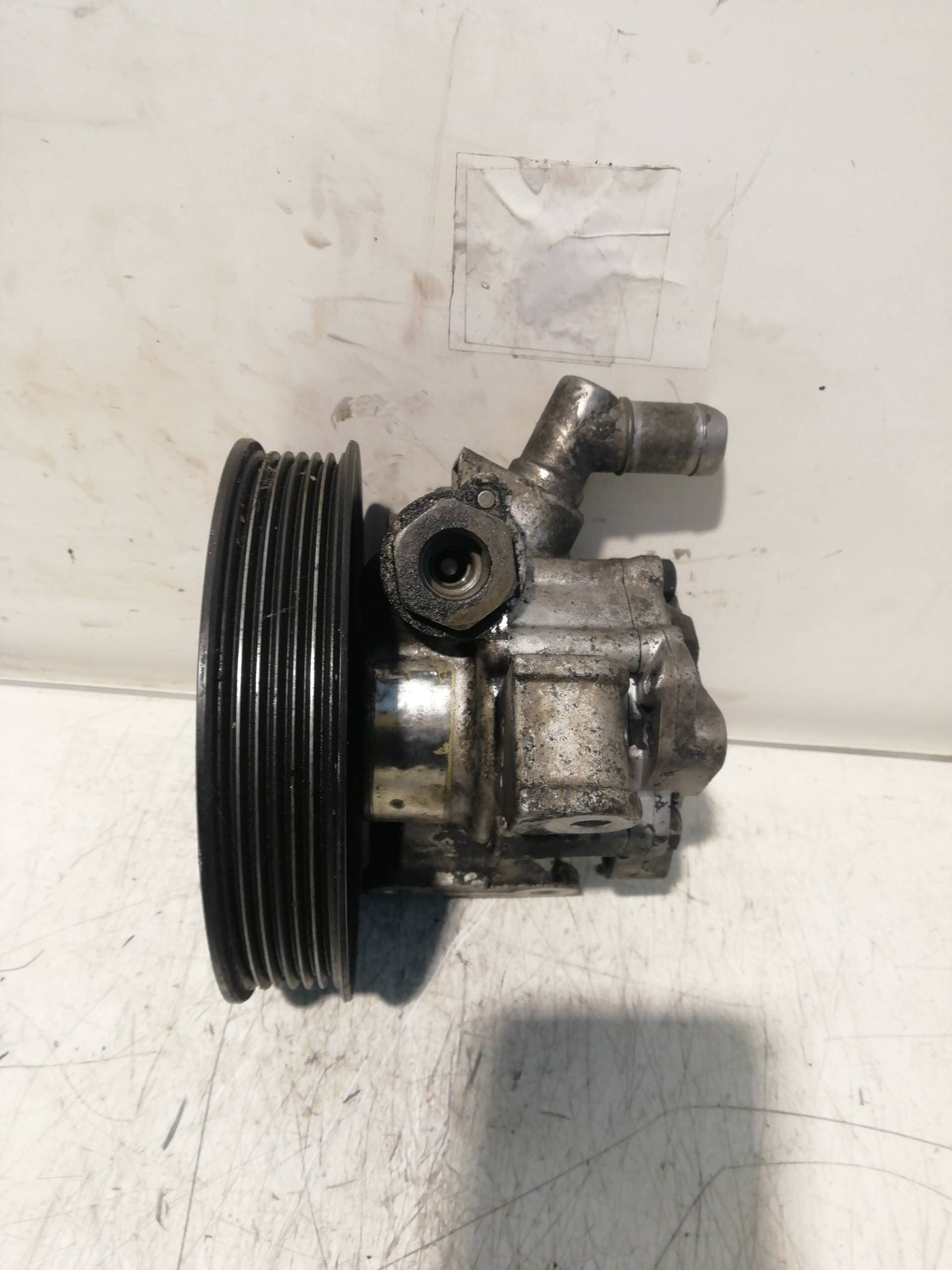 Bomba direccion MERCEDES-BENZ CLASE E (W124) BERLINA