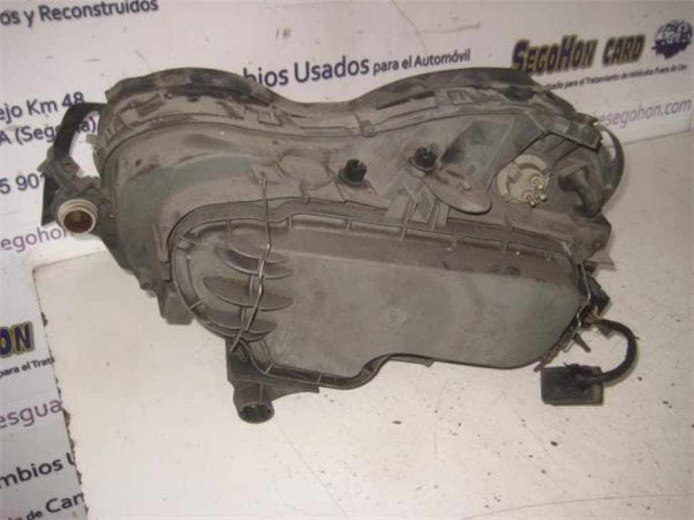 Faro derecho MERCEDES-BENZ CLASE E (W124) BERLINA 3