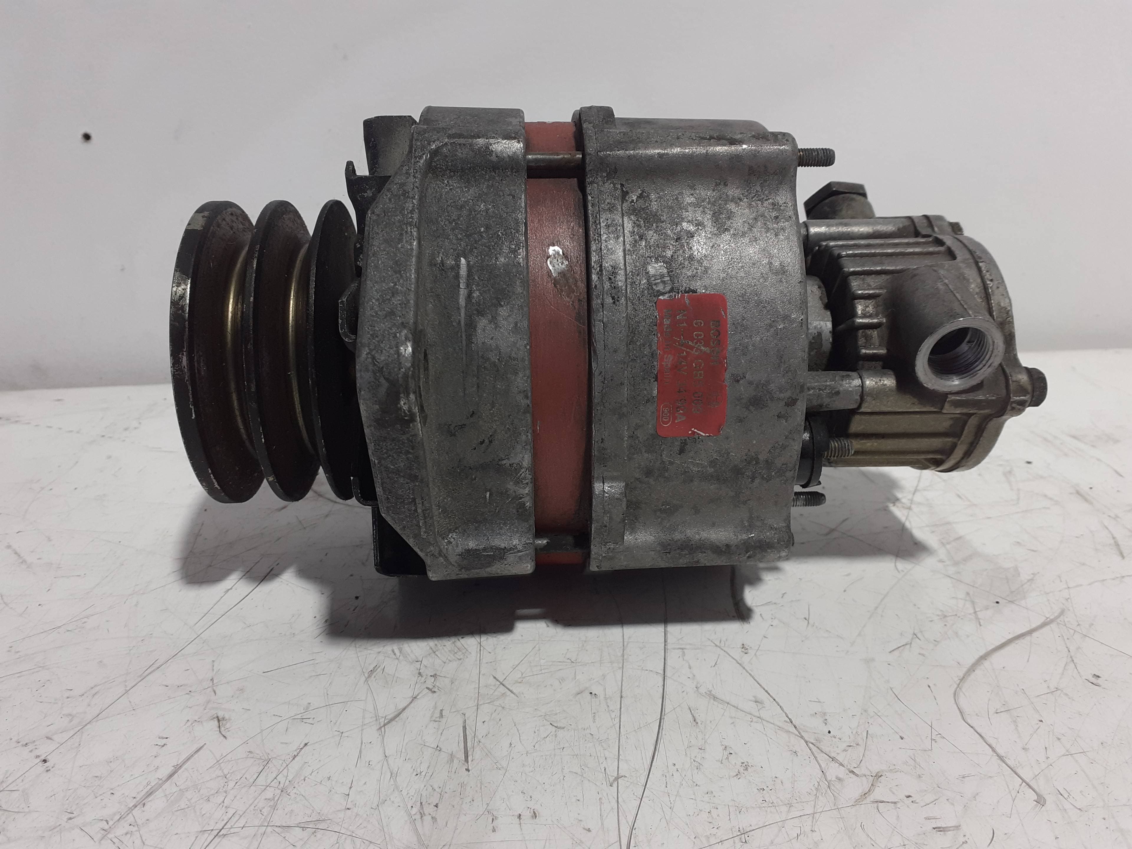 Alternador NISSAN MICRA (K11)