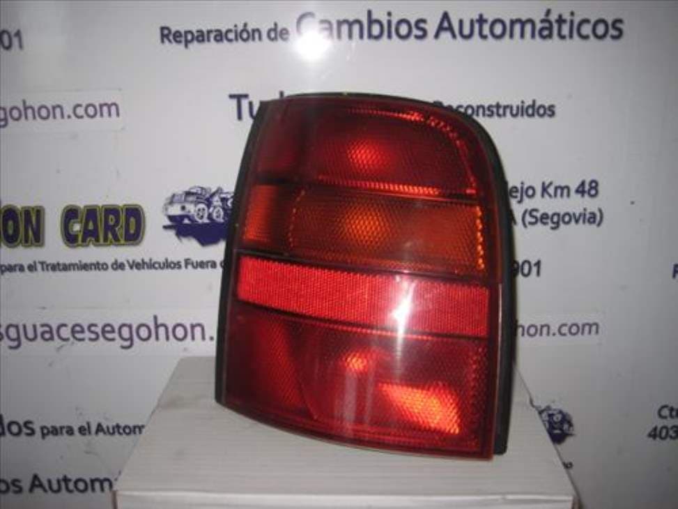 Piloto trasero izquierdo NISSAN MICRA (K11)