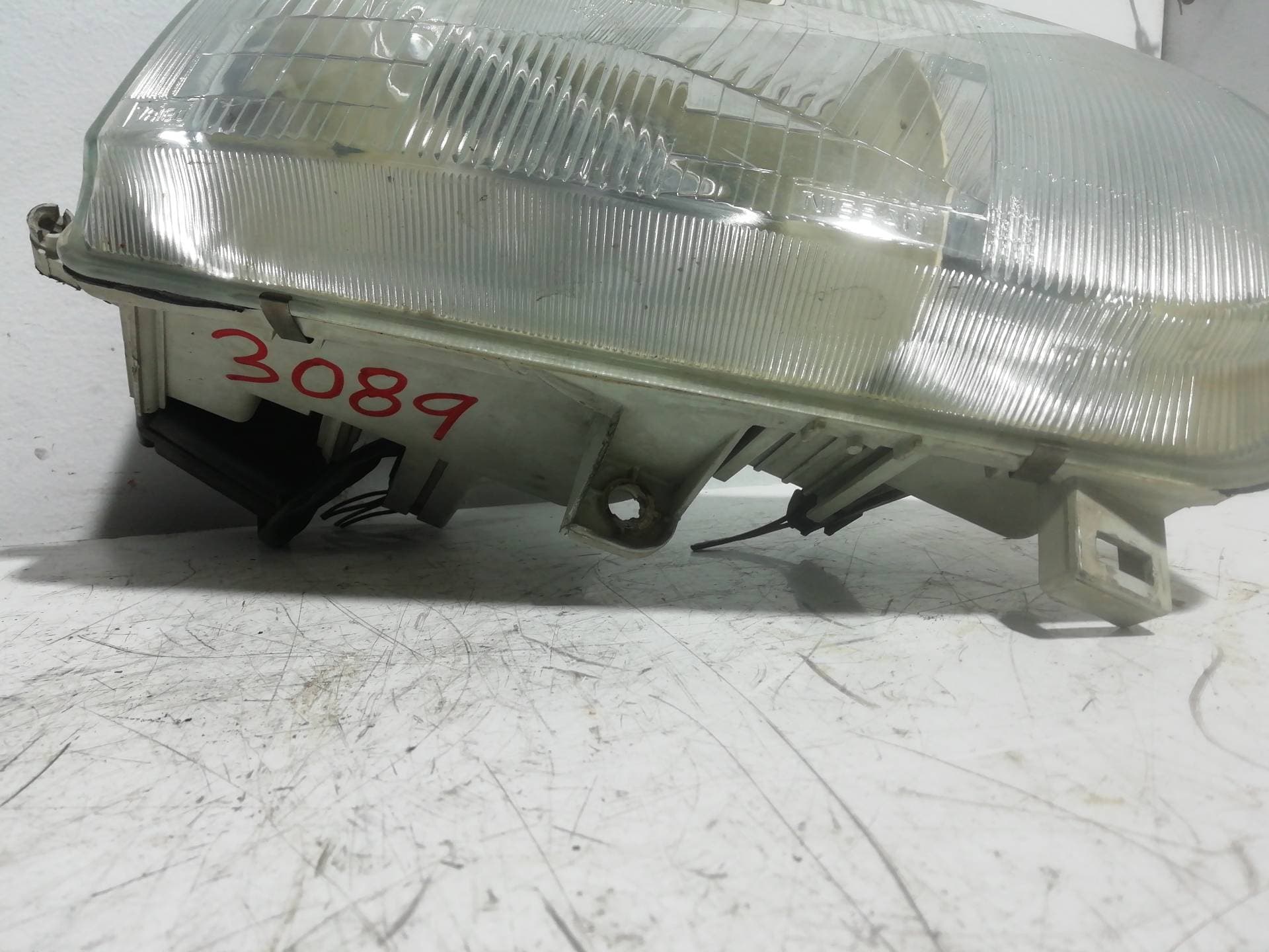 Faro derecho NISSAN MICRA (K11) 4