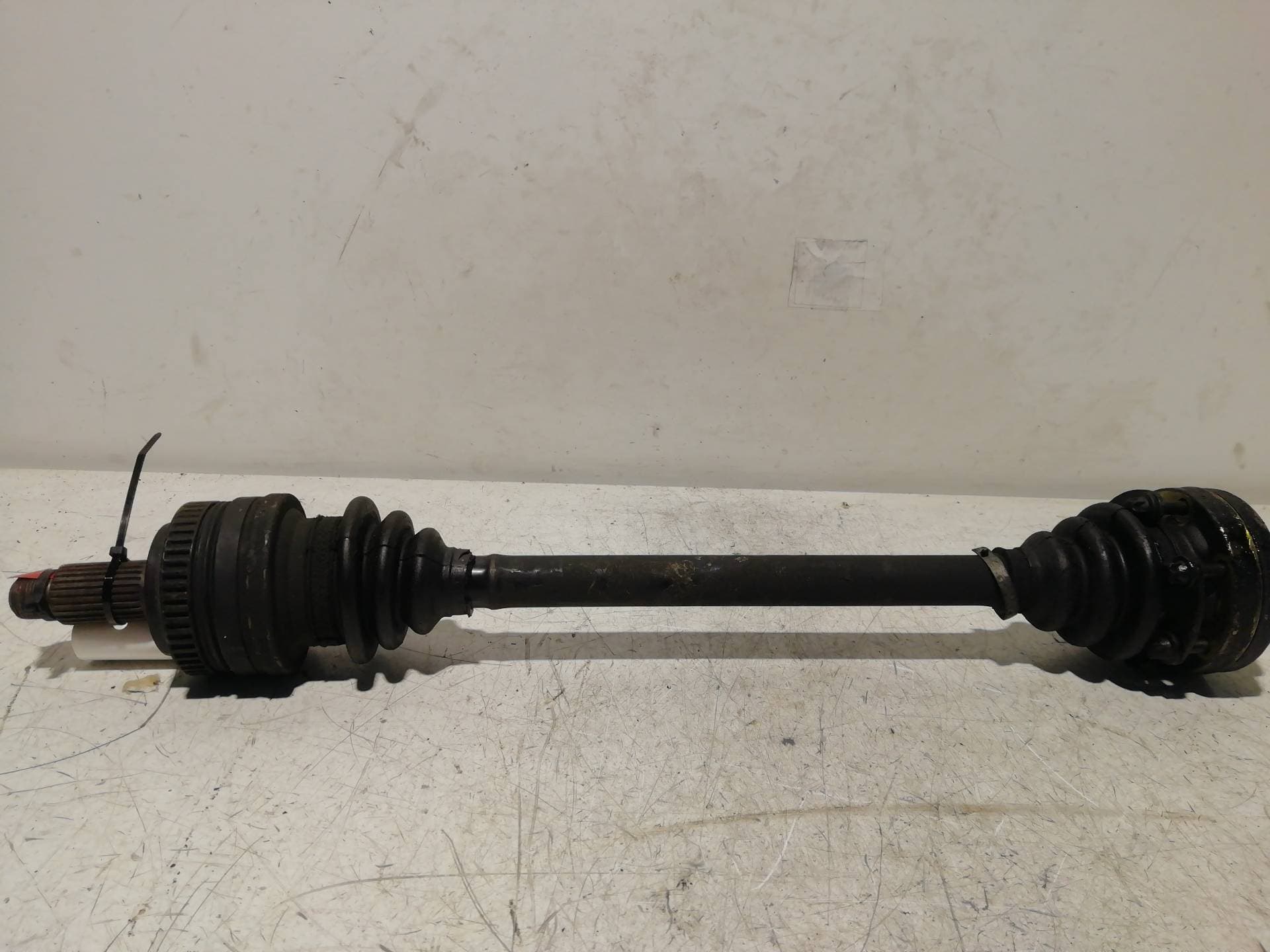 Transmision trasera izquierda BMW SERIE 3 BERLINA (E30)