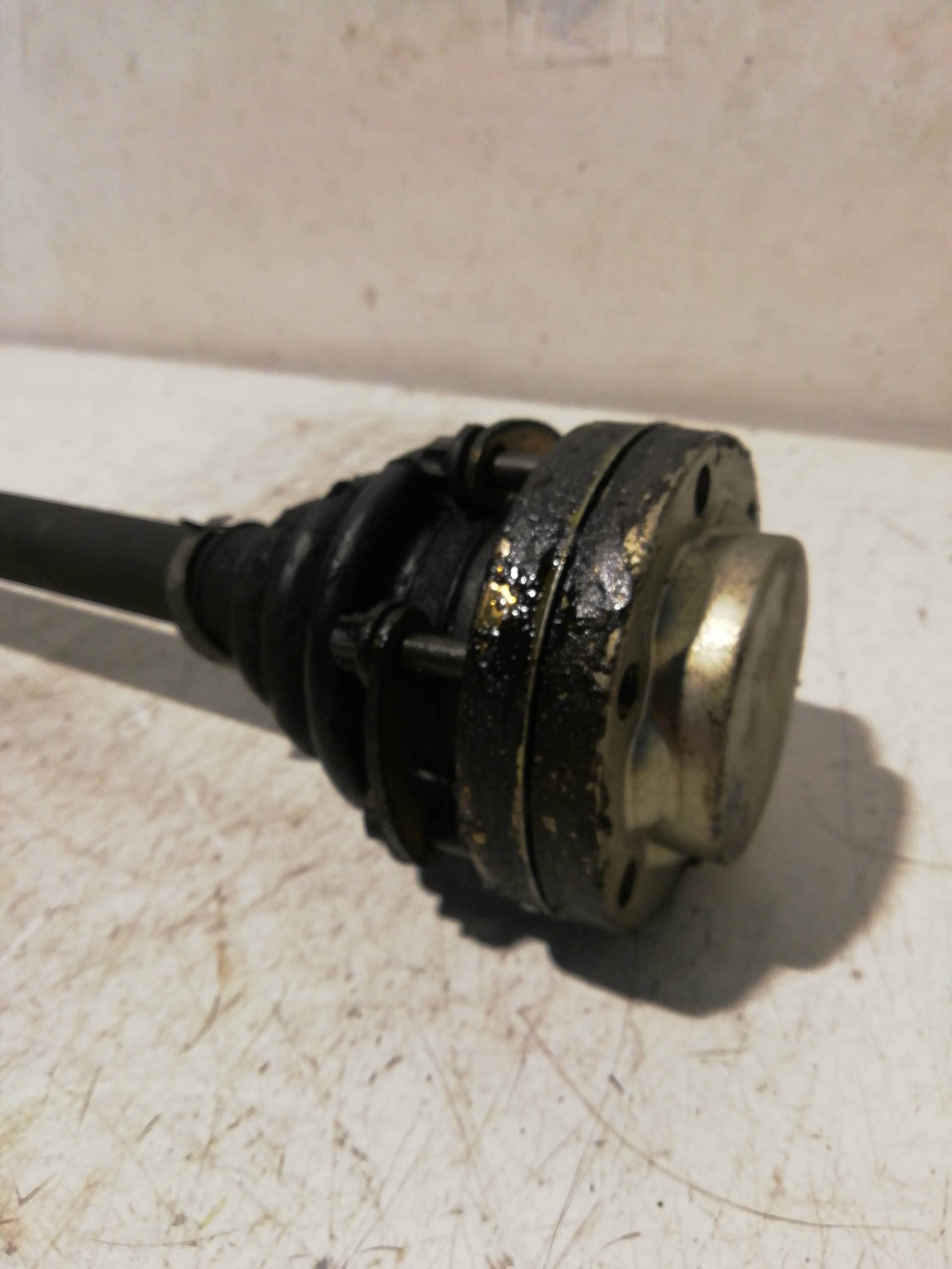 Transmision trasera izquierda BMW SERIE 3 BERLINA (E30) 3