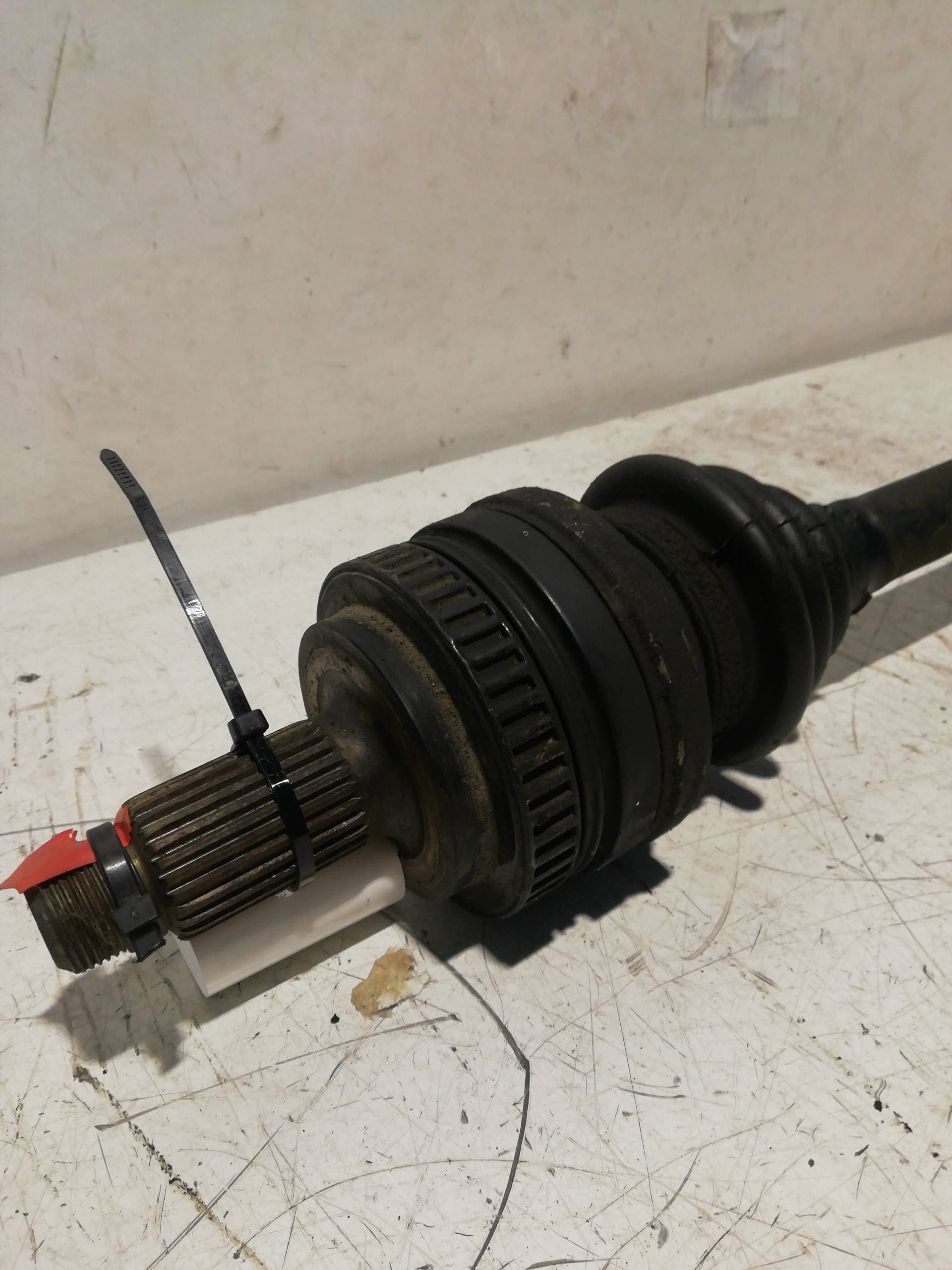 Transmision trasera izquierda BMW SERIE 3 BERLINA (E30) 2