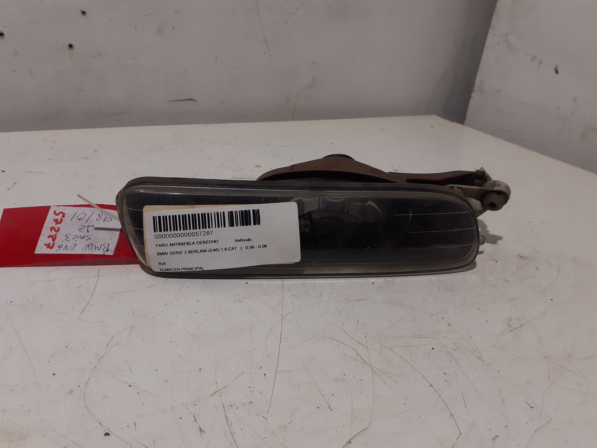 Faro antiniebla derecho BMW SERIE 3 BERLINA (E30)