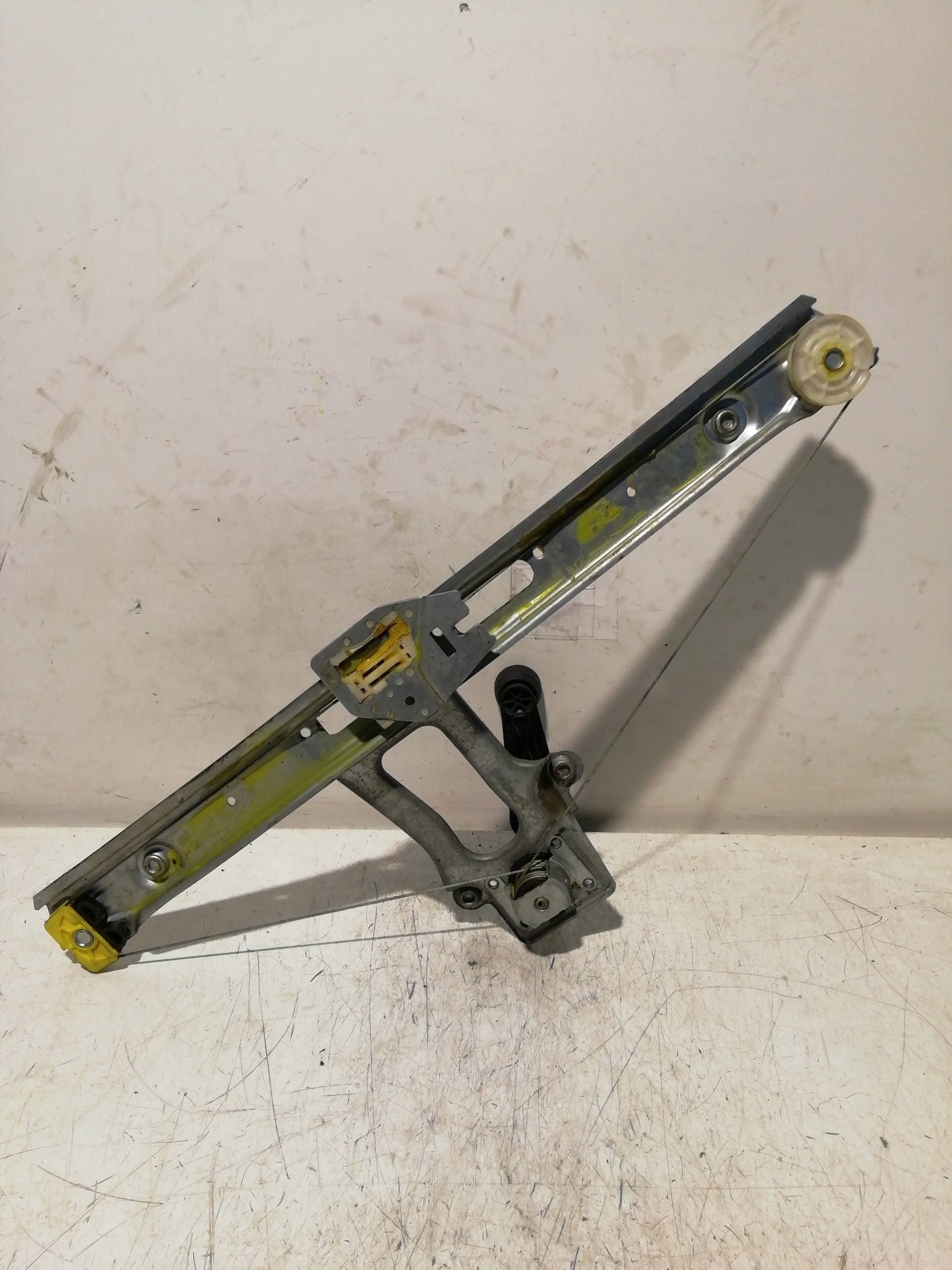 Elevalunas trasero derecho BMW SERIE 3 BERLINA (E30) 3