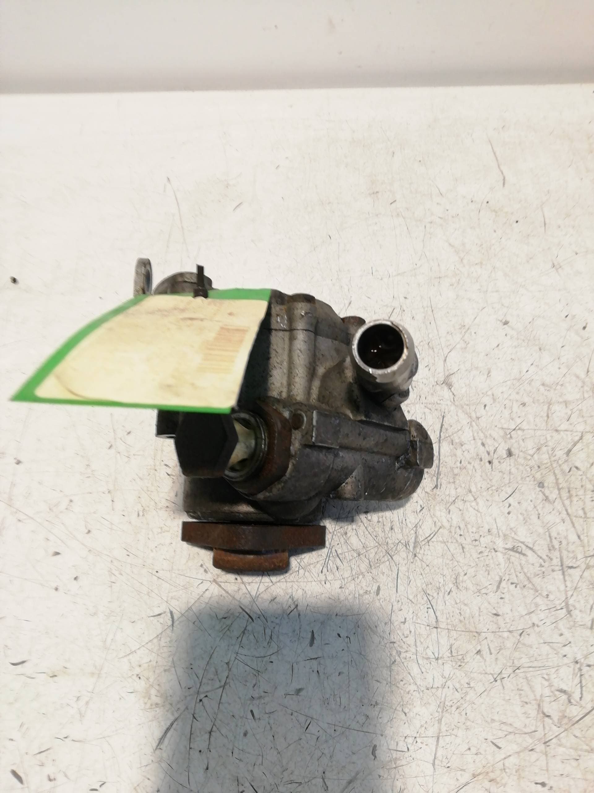 Bomba direccion BMW SERIE 3 BERLINA (E30) 4