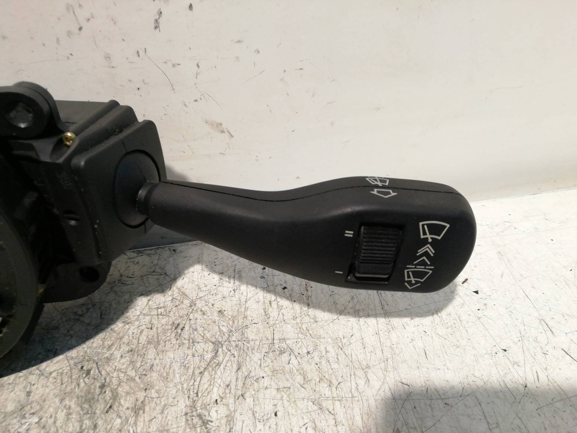 Mando limpia BMW SERIE 3 BERLINA (E30)