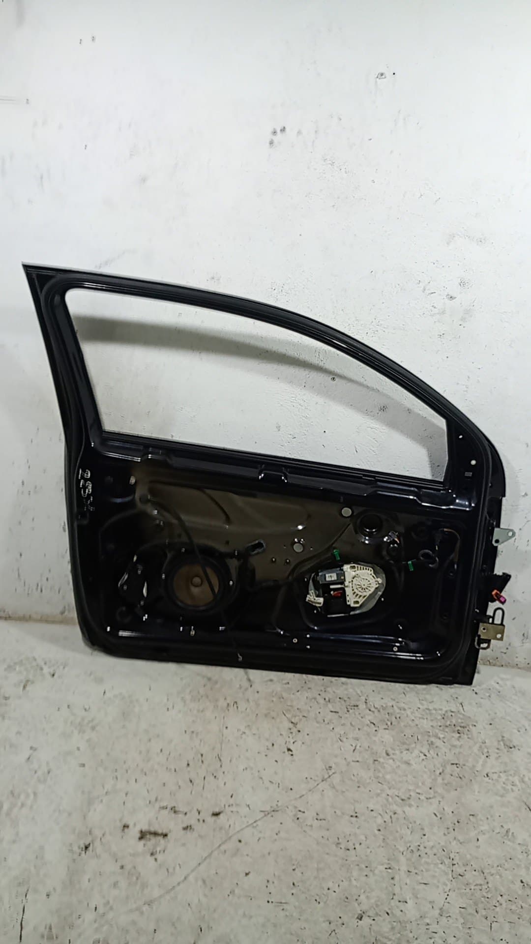 Puerta delantera izquierda VOLKSWAGEN GOLF V (1K1)
