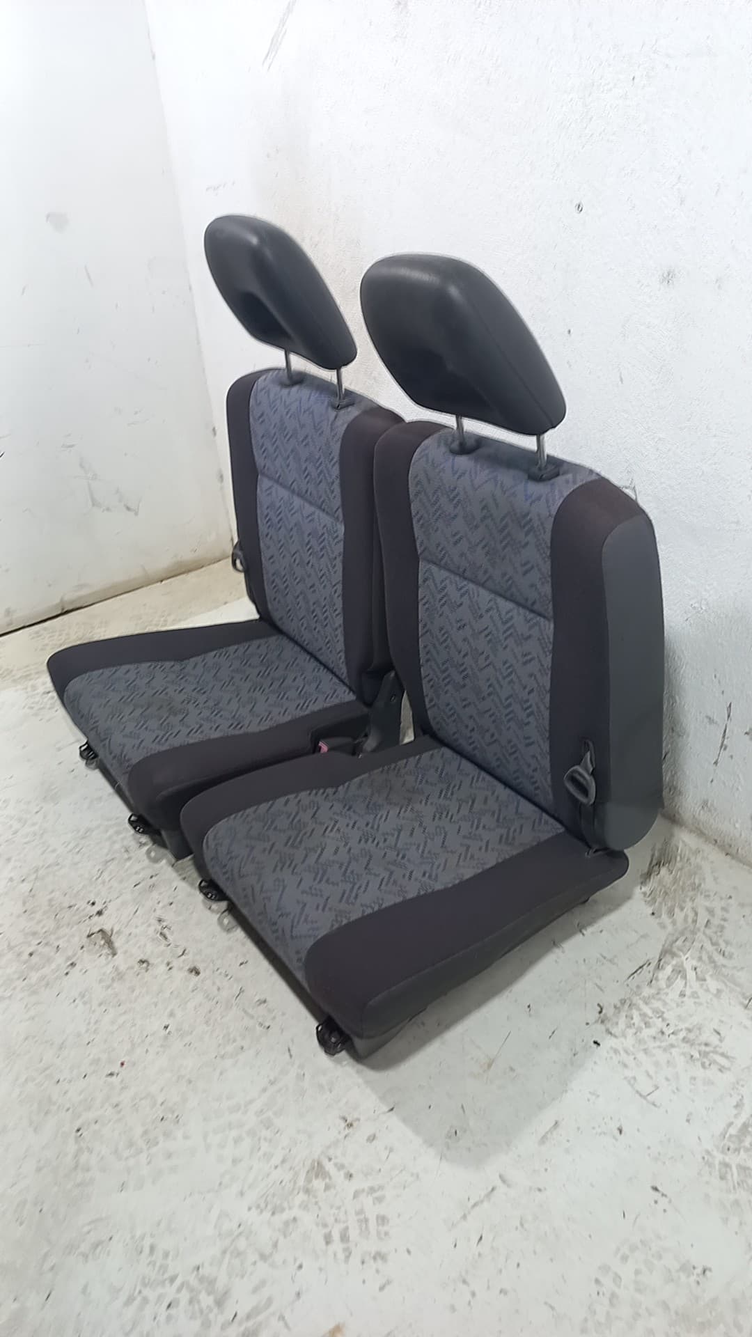 Cerradura asientos traseros TOYOTA RAV 4 FUNCRUISER (A1) 3
