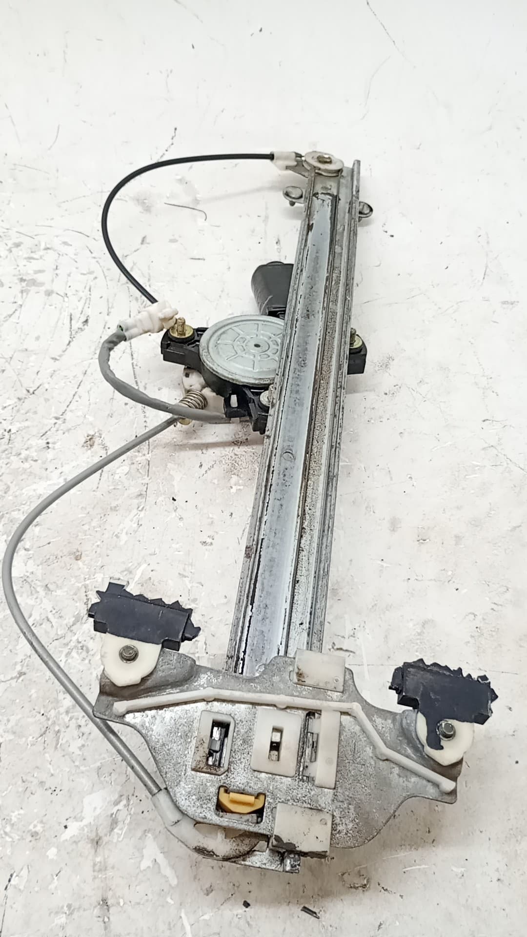 Elevalunas delantero izquierdo TOYOTA RAV 4 FUNCRUISER (A1) 3