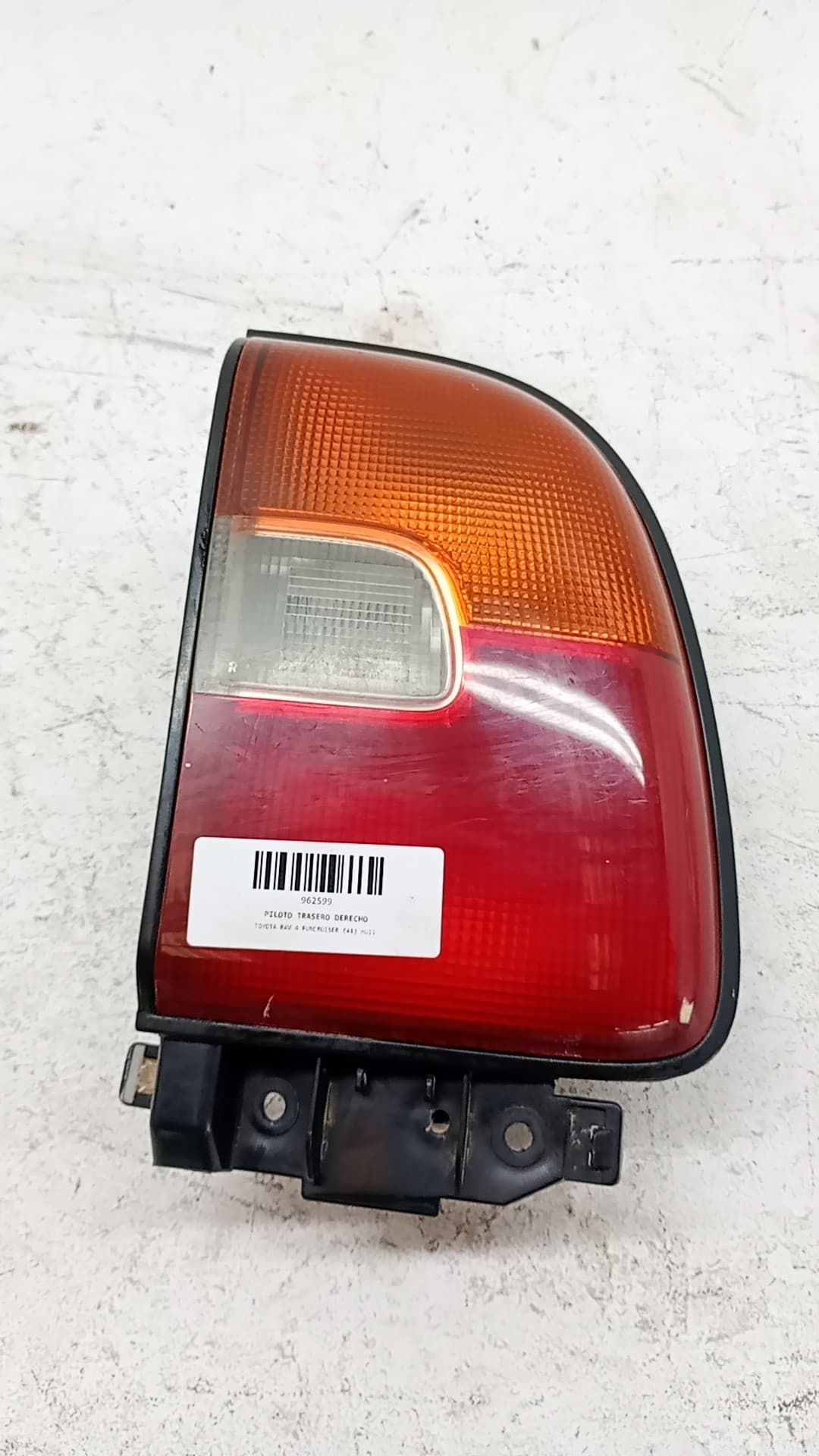 Piloto trasero derecho TOYOTA RAV 4 FUNCRUISER (A1)