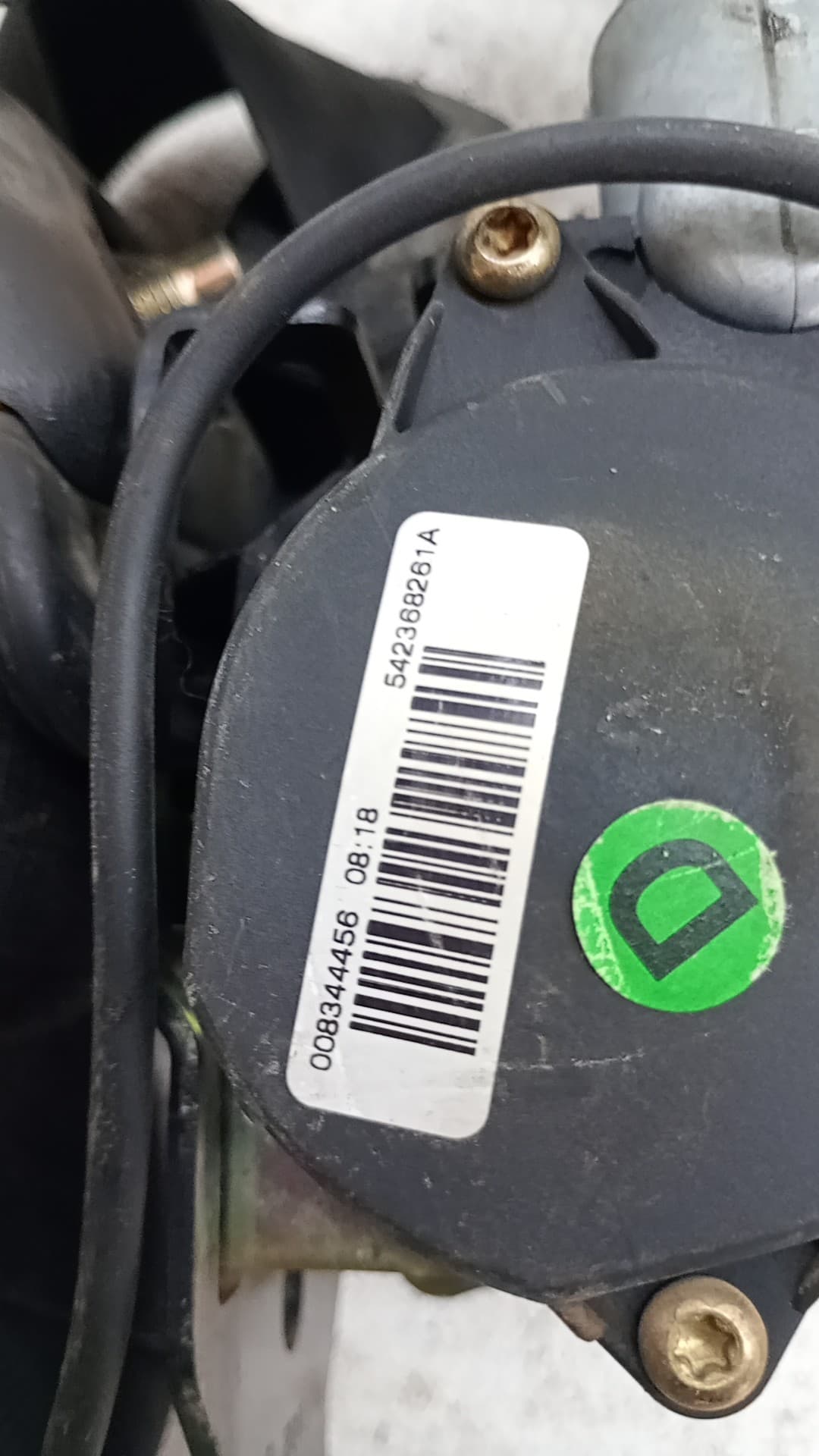 Cinturon seguridad delantero derecho NISSAN TERRANO II (R20) 3