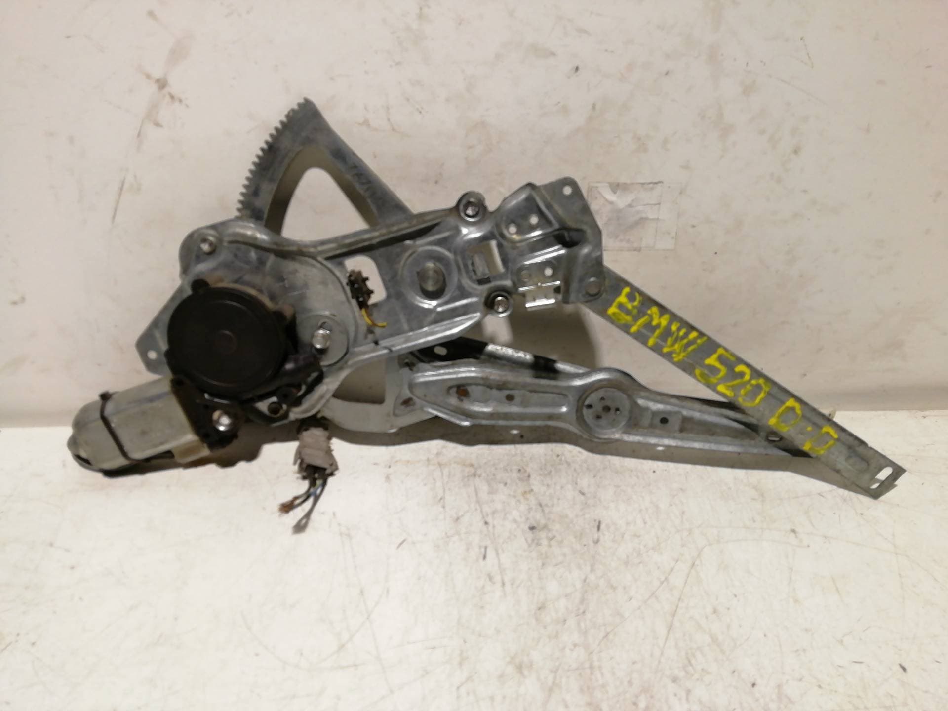 Elevalunas delantero derecho BMW SERIE 5 BERLINA (E34) 5