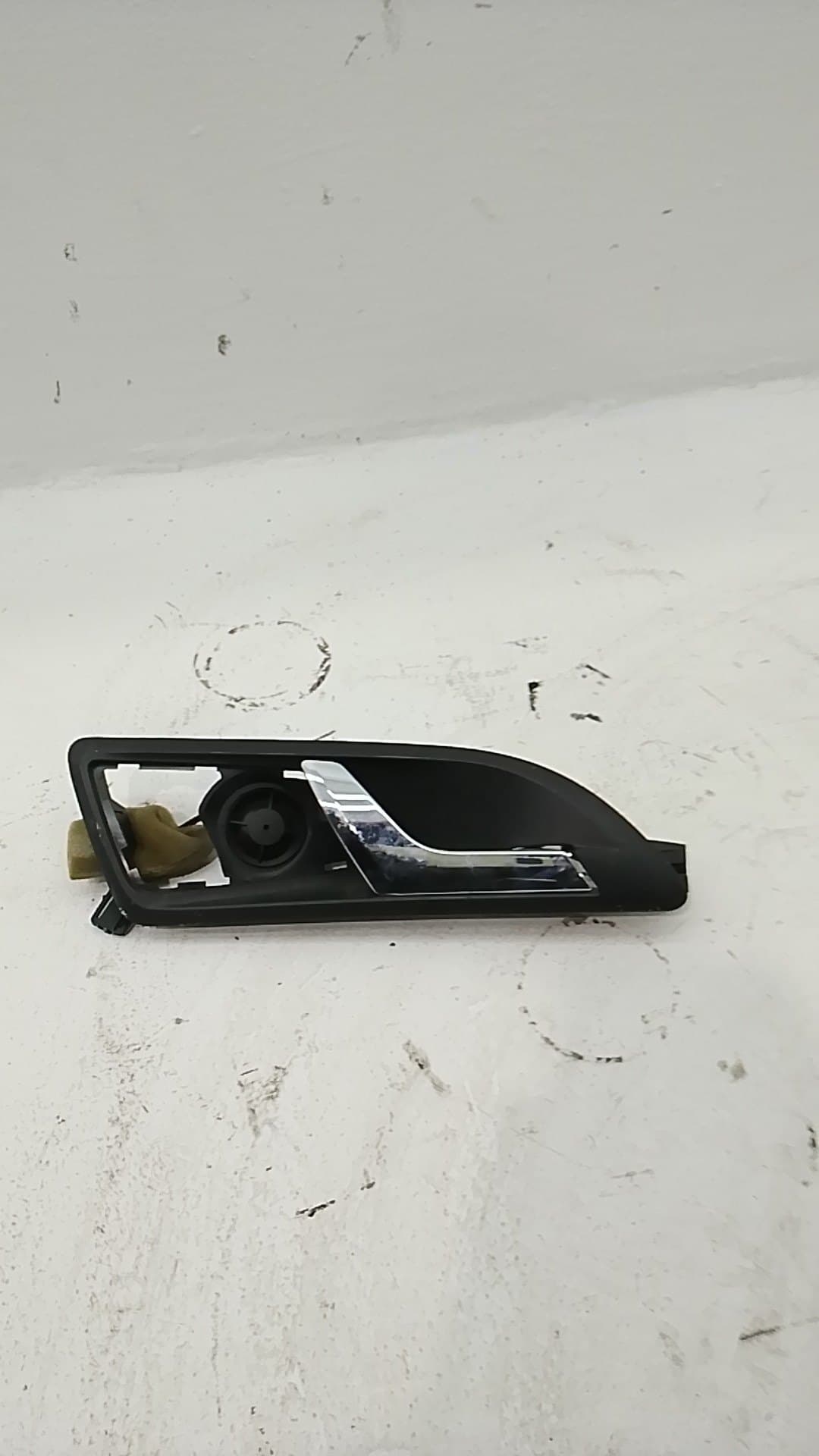 Maneta interior trasera izquierda SKODA YETI