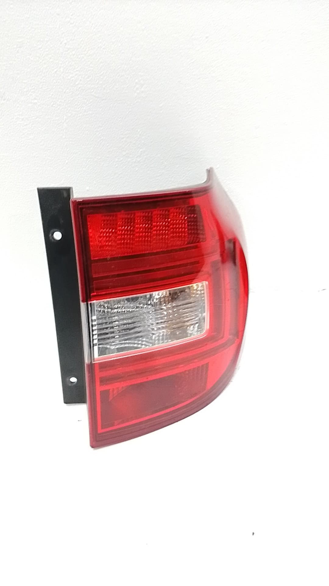 Piloto trasero derecho SKODA YETI
