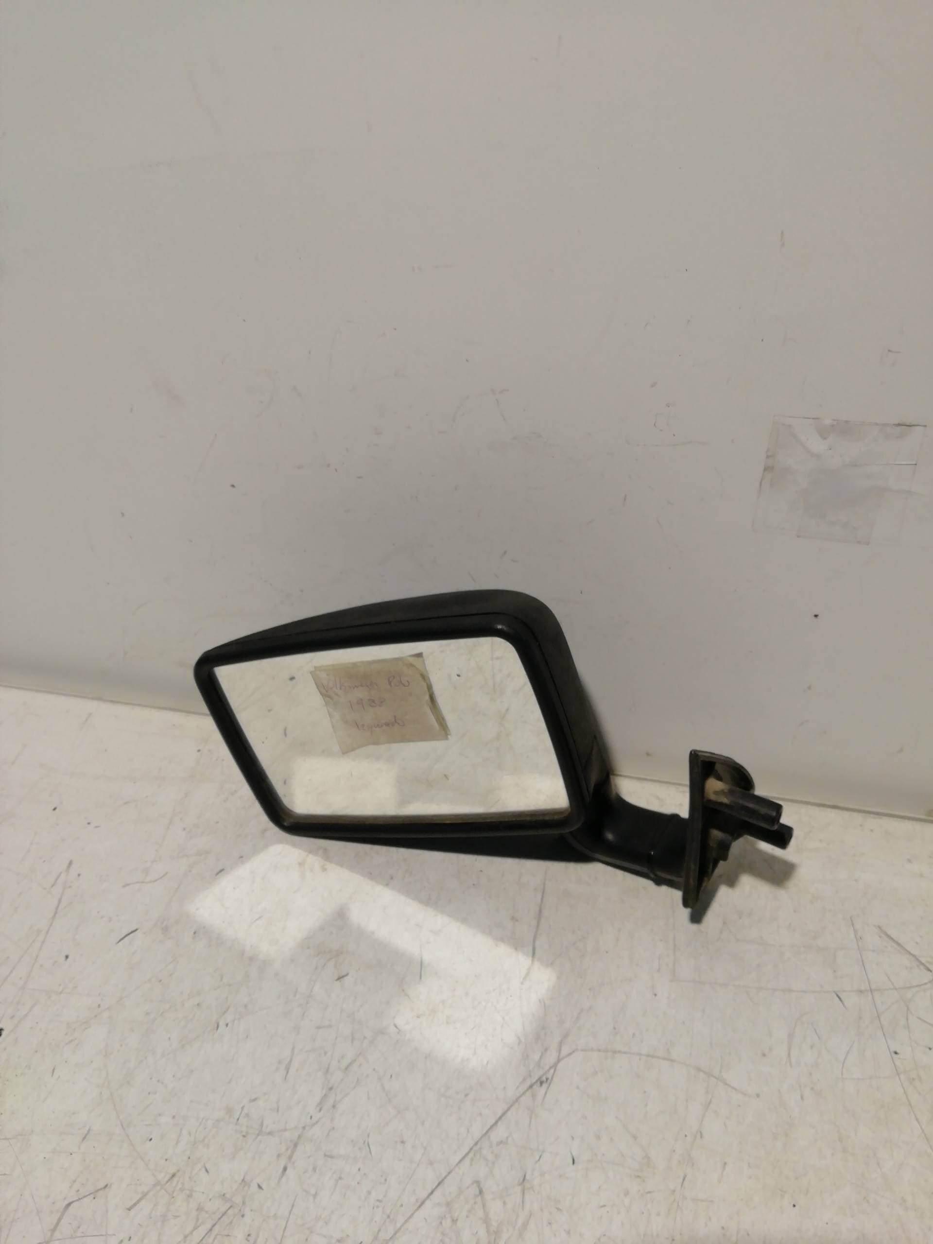 Retrovisor izquierdo VOLKSWAGEN POLO CLASSIC (6V2)