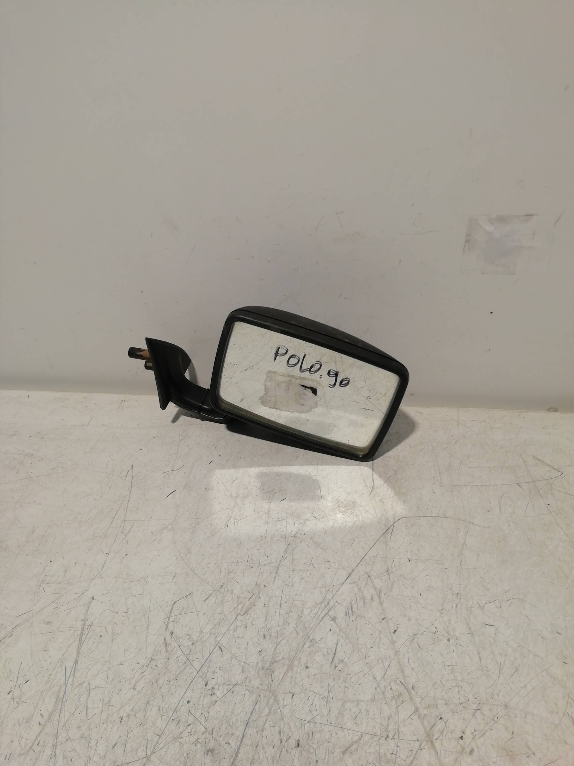 Retrovisor derecho VOLKSWAGEN POLO CLASSIC (6V2)