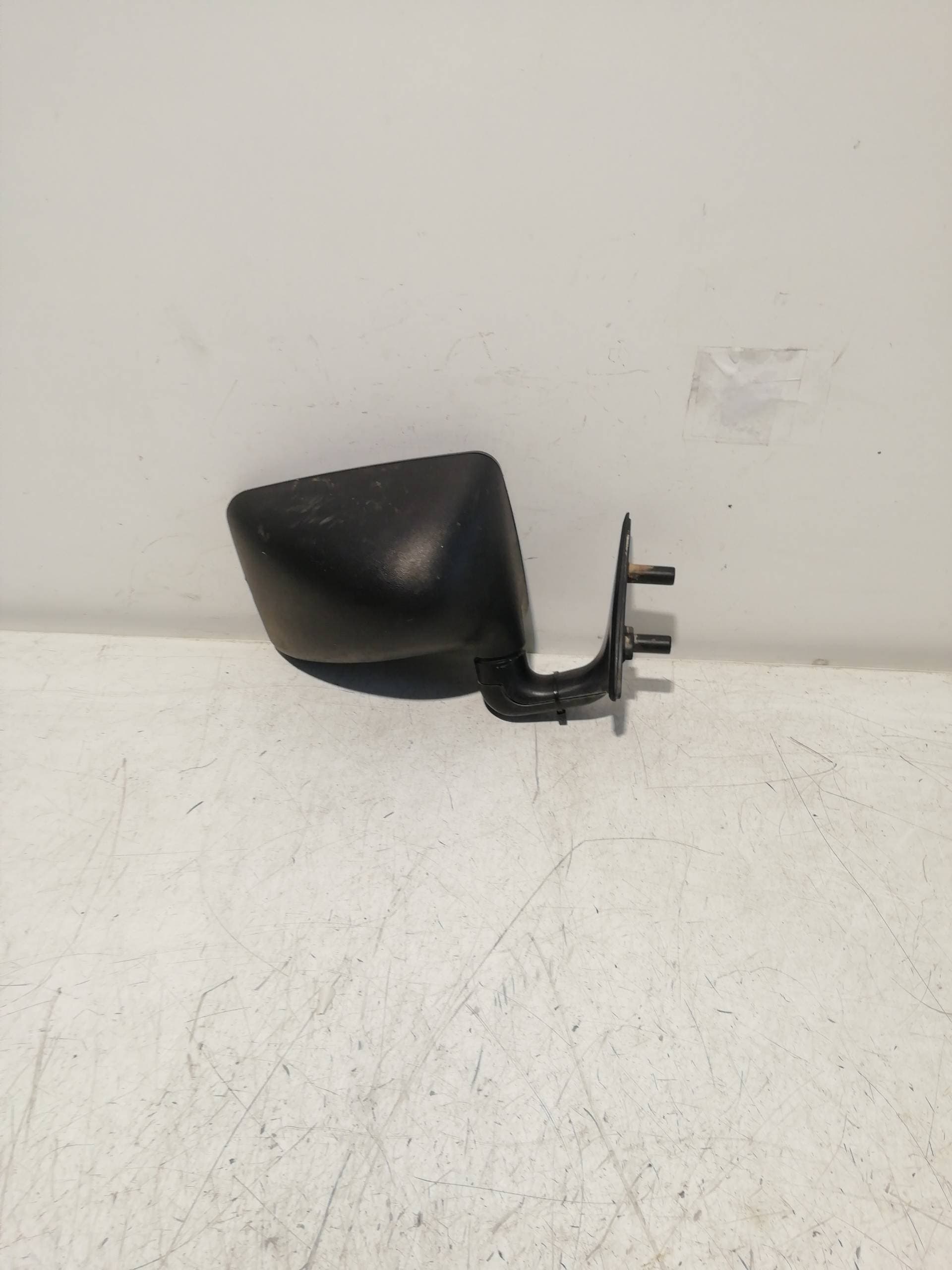 Retrovisor derecho VOLKSWAGEN POLO CLASSIC (6V2) 2