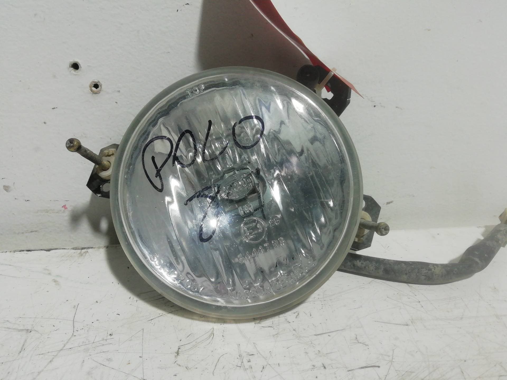Faro derecho VOLKSWAGEN POLO CLASSIC (6V2)