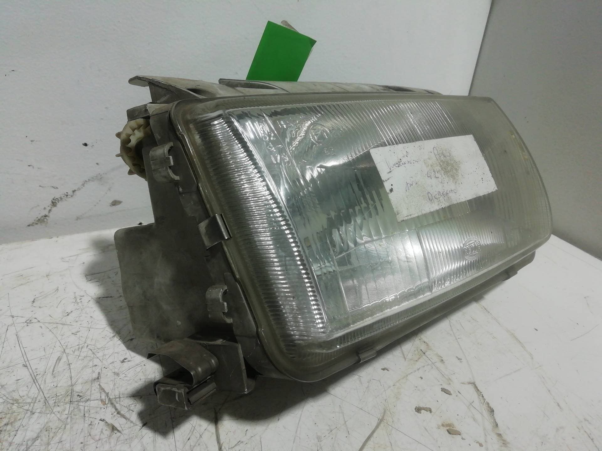 Faro derecho VOLKSWAGEN POLO CLASSIC (6V2) 3
