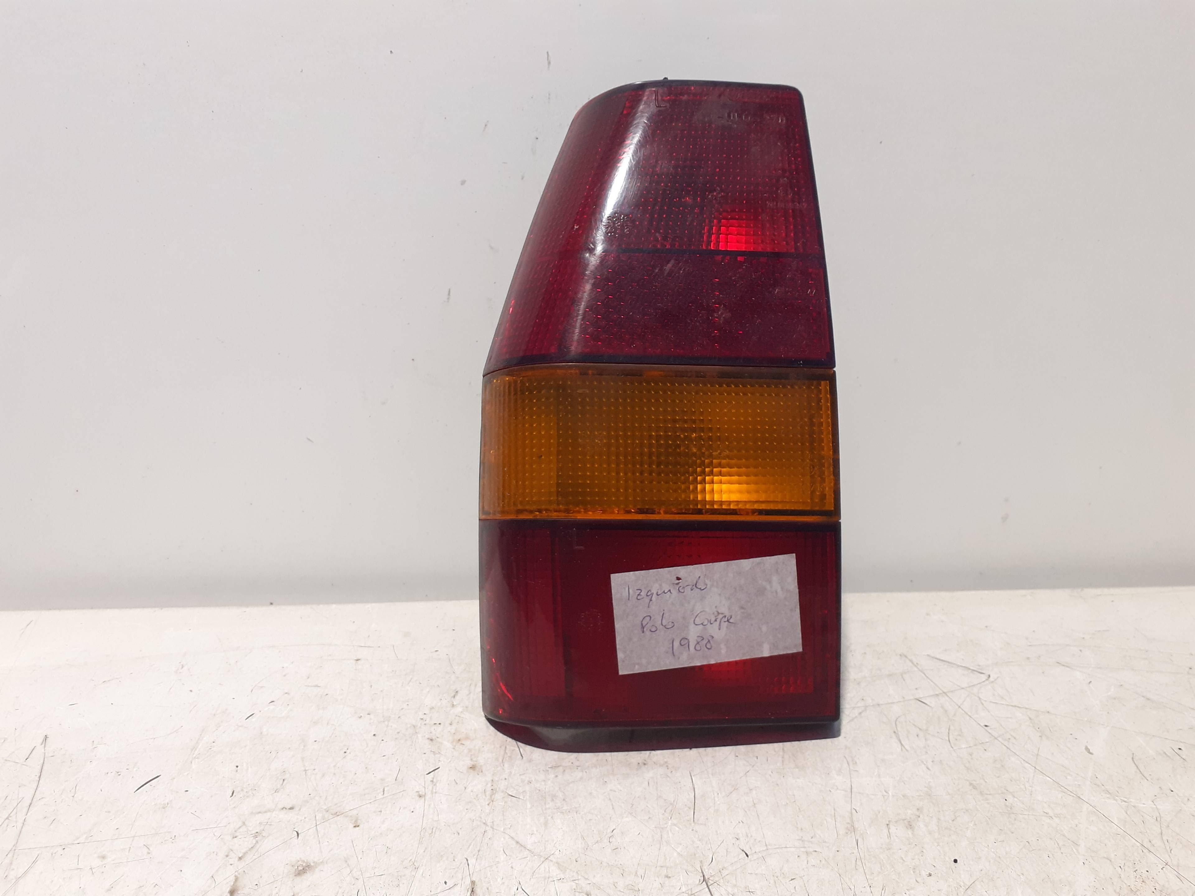 Piloto trasero izquierdo VOLKSWAGEN POLO CLASSIC (6V2)