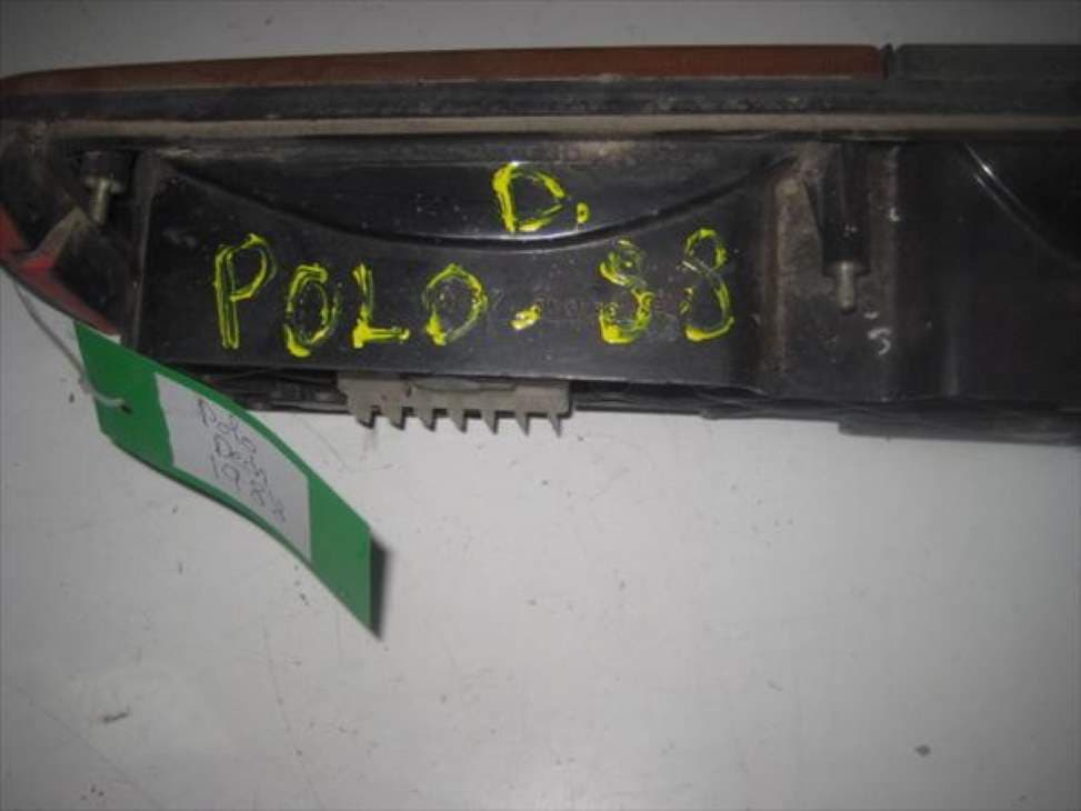 Piloto trasero derecho VOLKSWAGEN POLO CLASSIC (6V2)