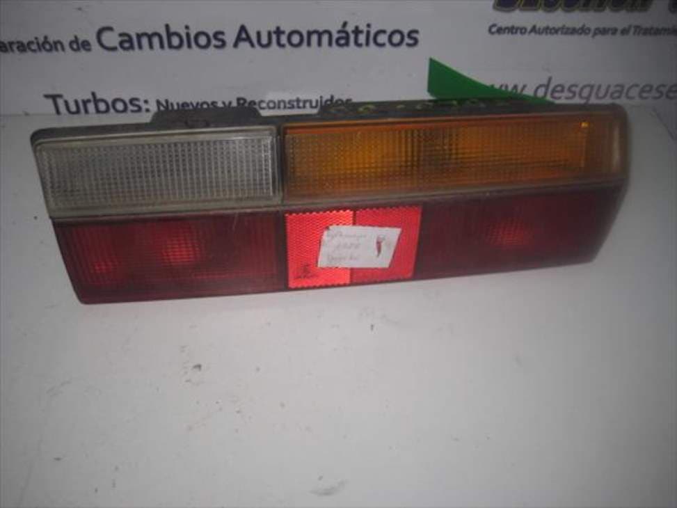Piloto trasero derecho VOLKSWAGEN POLO CLASSIC (6V2) 2