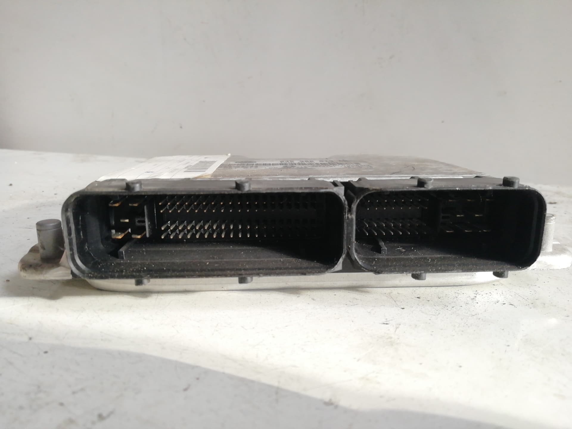 Centralita motor uce VOLKSWAGEN POLO CLASSIC (6V2) 2