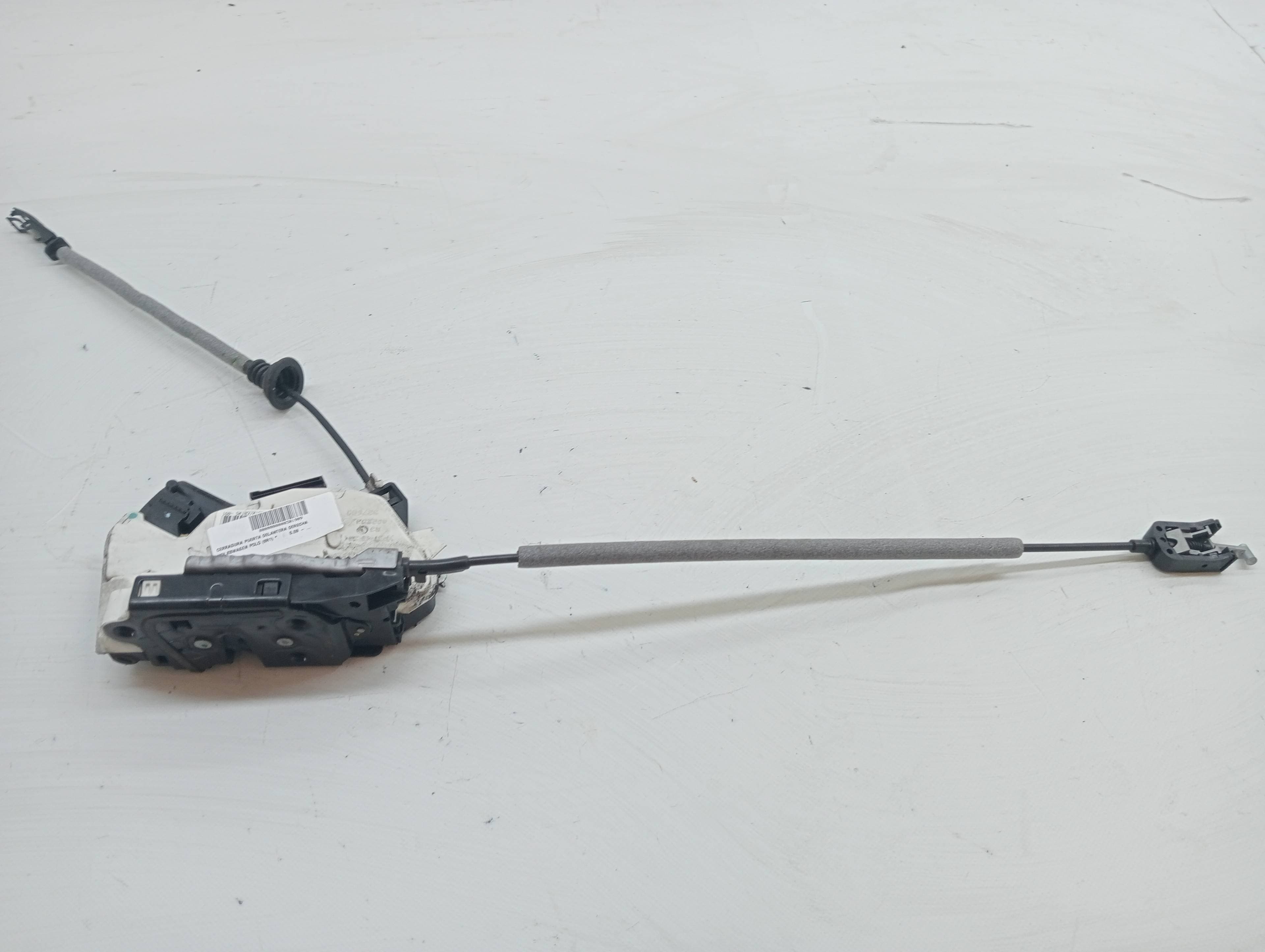 Cerradura puerta delantera derecha VOLKSWAGEN POLO (6R1)