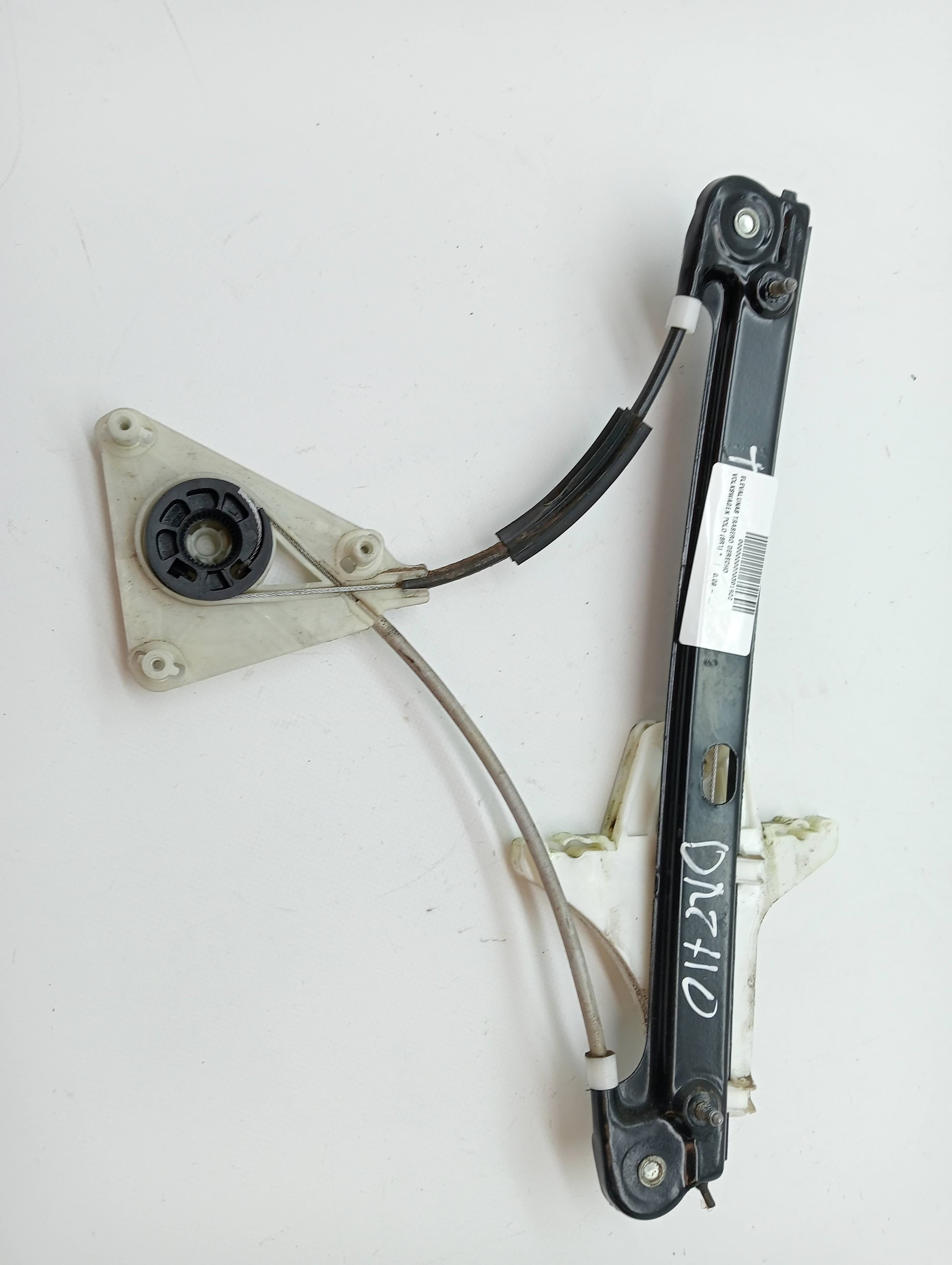 Elevalunas trasero derecho VOLKSWAGEN POLO (6R1)