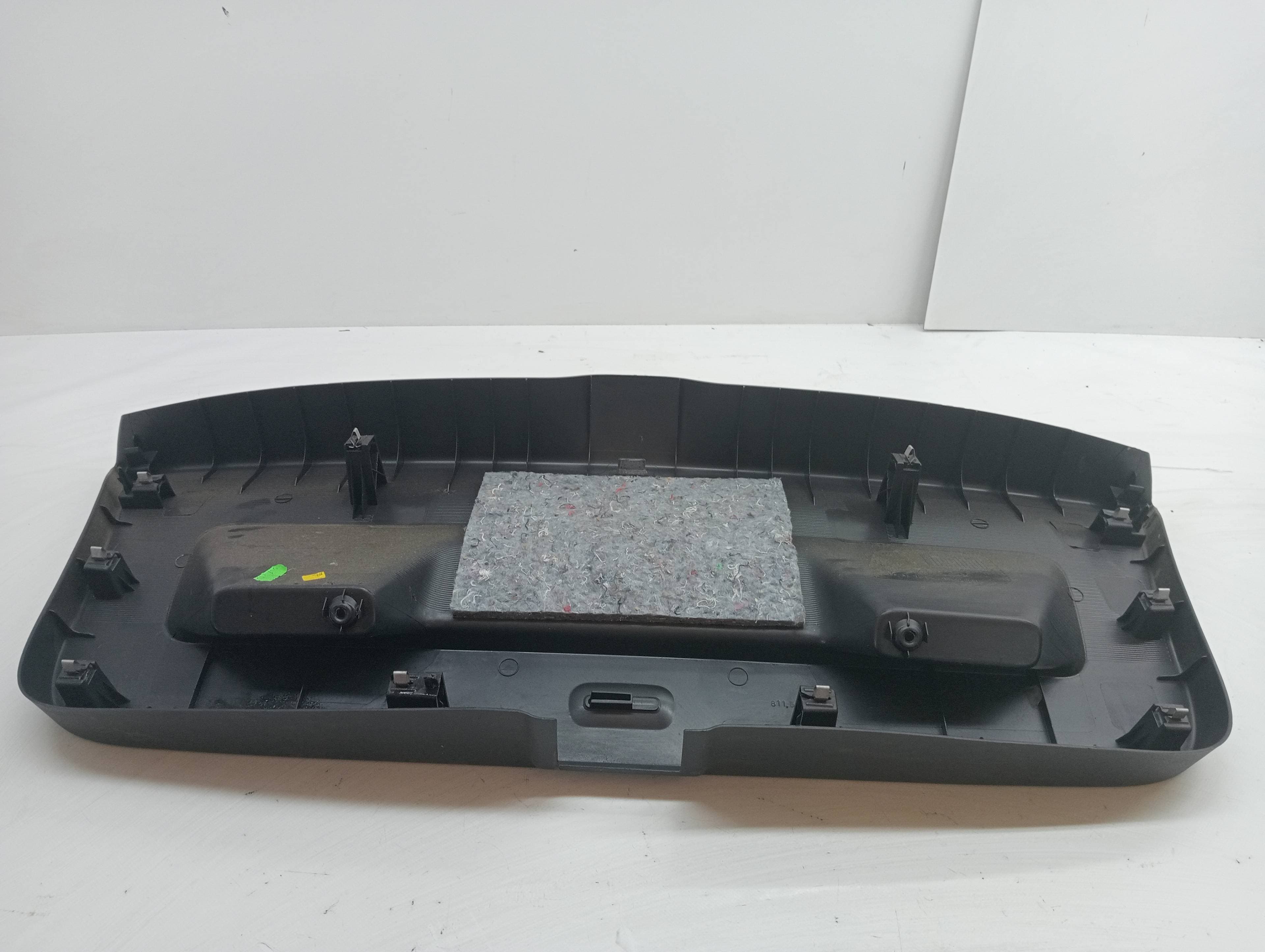 Guarnecido porton trasero VOLKSWAGEN POLO (6R1)
