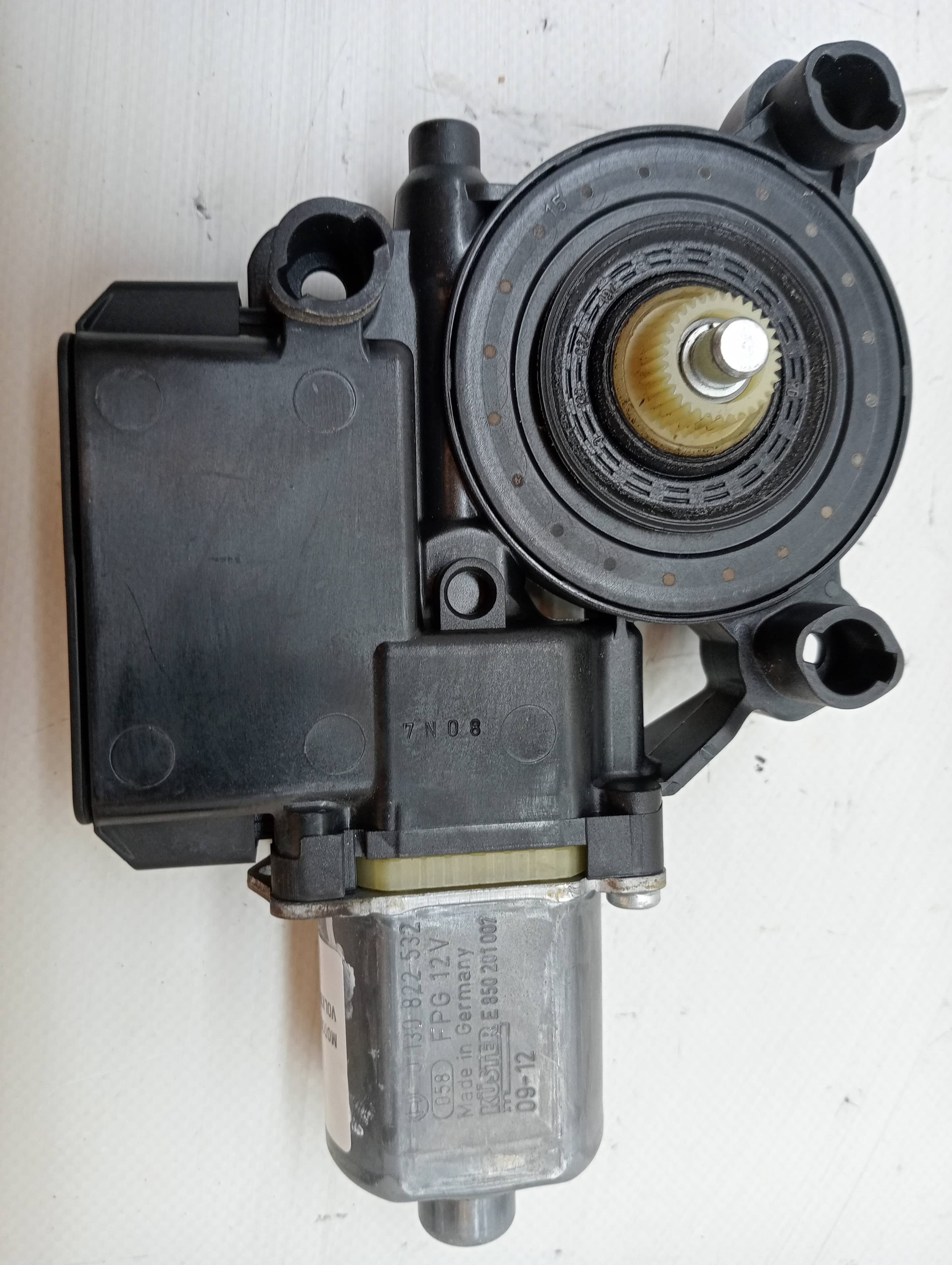Motor elevalunas trasero izquierdo VOLKSWAGEN POLO (6R1) 2