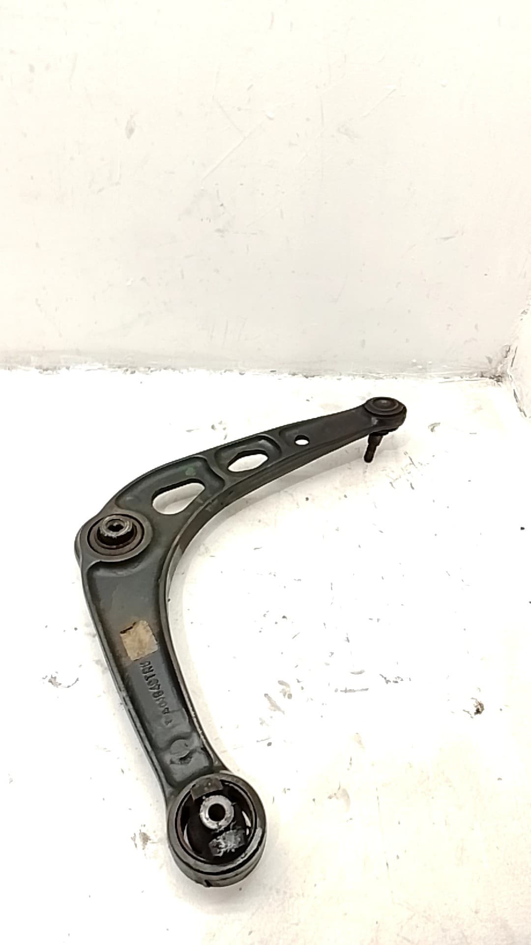 Brazo suspension inferior delantero izquierdo RENAULT ESPACE III (JE0_) 4