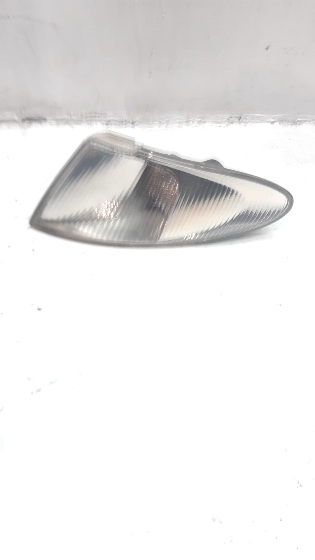Faro antiniebla izquierdo RENAULT ESPACE III (JE0_) 3