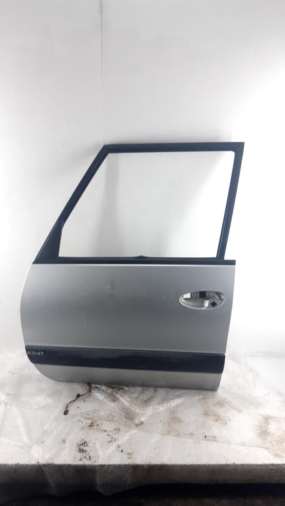 Puerta delantera izquierda RENAULT ESPACE III (JE0_)